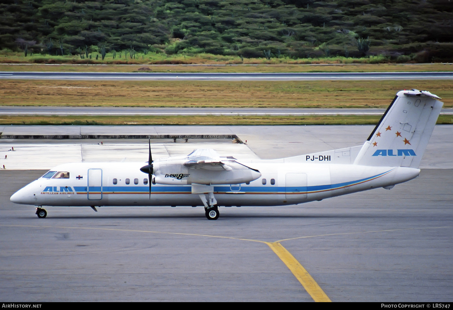 Aircraft Photo of PJ-DHI | De Havilland Canada DHC-8-311 Dash 8 | ALM Antillean Airlines | AirHistory.net #251847