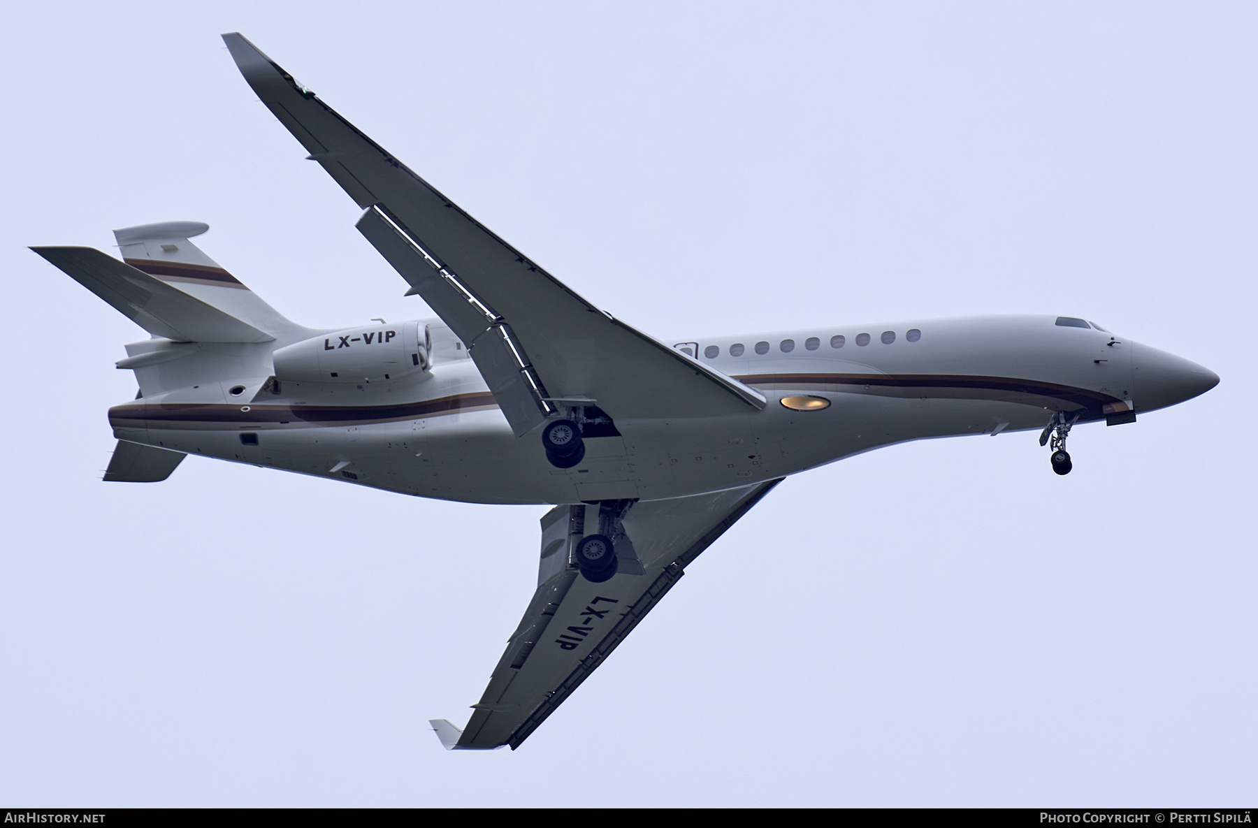 Aircraft Photo of LX-VIP | Dassault Falcon 8X | AirHistory.net #251882