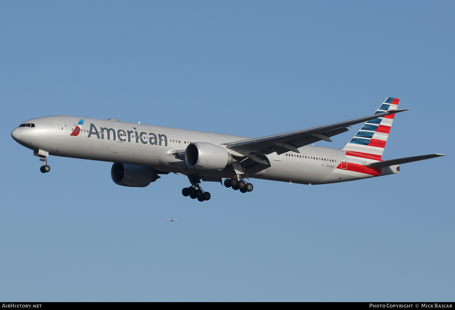 Aircraft Photo of N730AN | Boeing 777-323/ER | American Airlines | AirHistory.net #251942