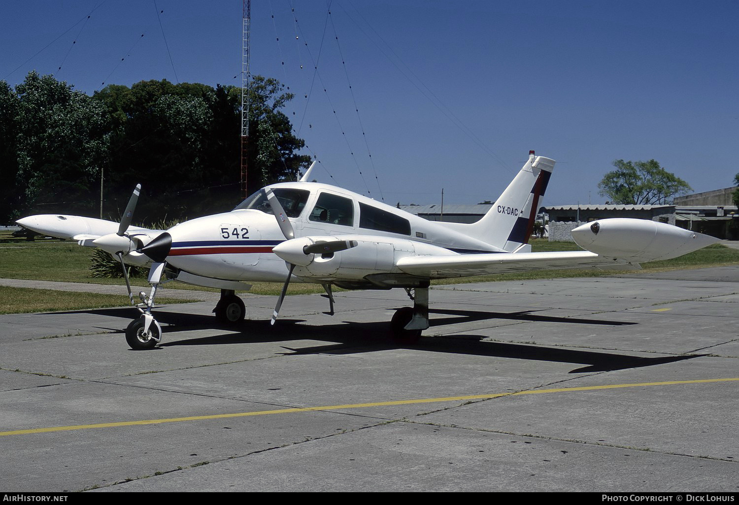 Aircraft Photo of 542 | Cessna 310L | Uruguay - Air Force | AirHistory.net #252004