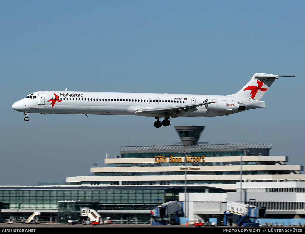 Aircraft Photo of SE-RDV | McDonnell Douglas MD-83 (DC-9-83) | FlyNordic | AirHistory.net #252013