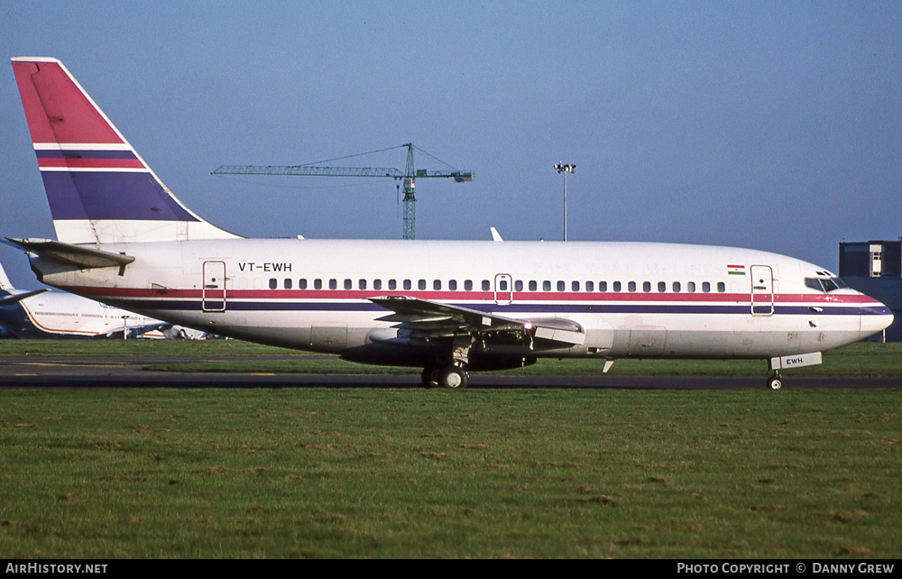 Aircraft Photo of VT-EWH | Boeing 737-248/Adv | AirHistory.net #252115