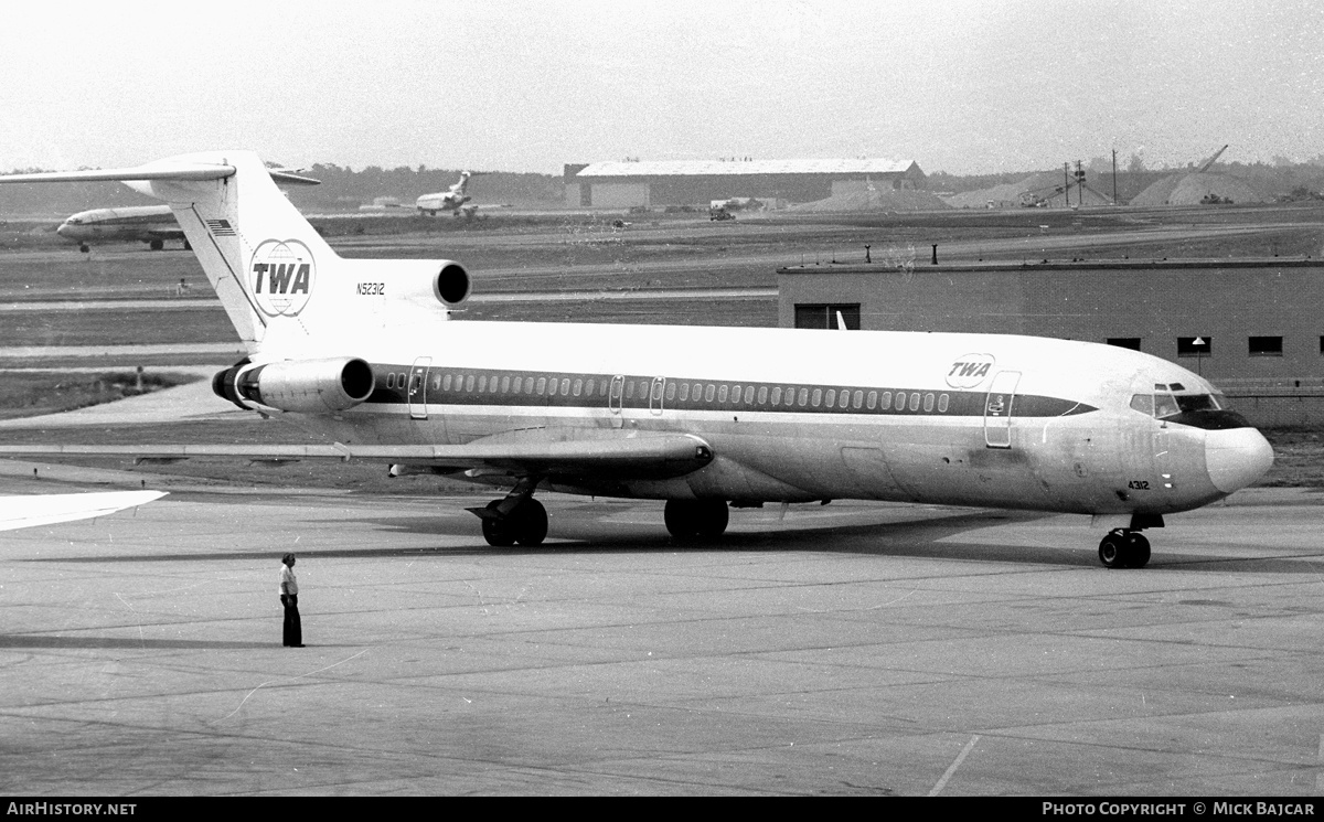 Aircraft Photo of N52312 | Boeing 727-231 | Trans World Airlines - TWA | AirHistory.net #252156