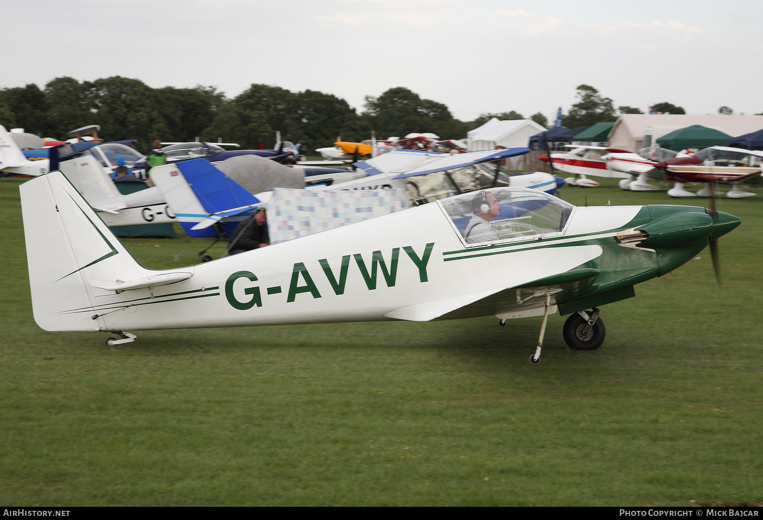 Aircraft Photo of G-AVWY | Sportavia-Pützer Fournier RF-4D | AirHistory.net #252177