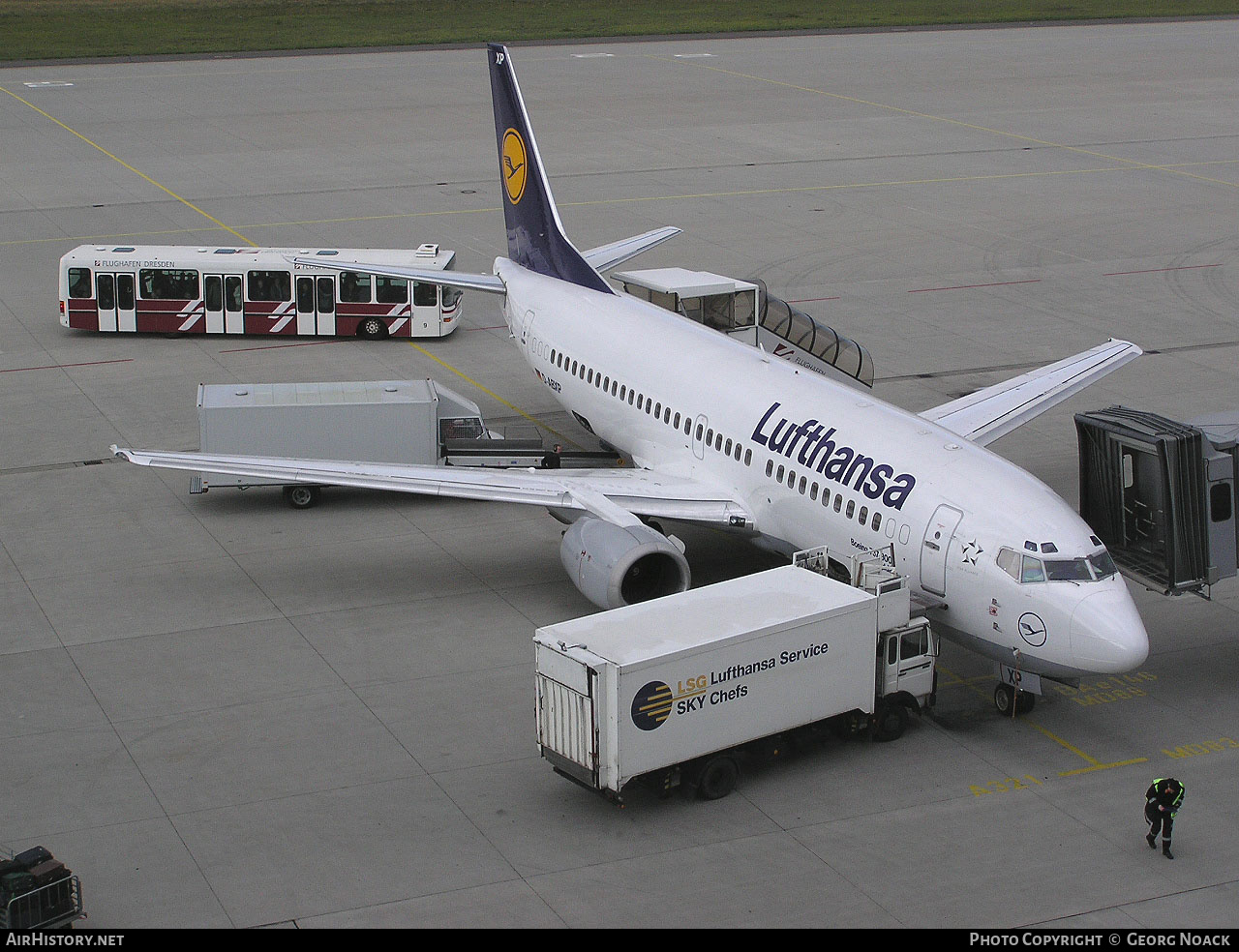 Aircraft Photo of D-ABXP | Boeing 737-330 | Lufthansa | AirHistory.net #252190