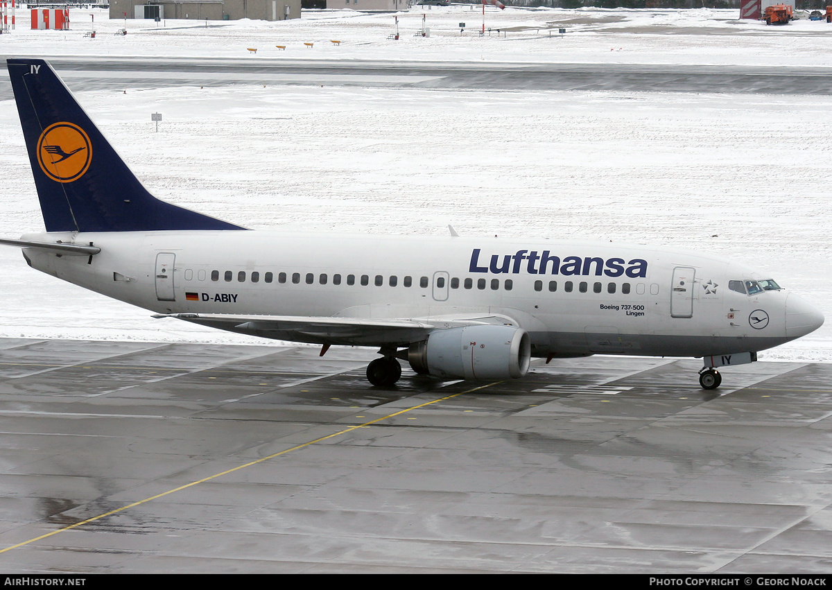 Aircraft Photo of D-ABIY | Boeing 737-530 | Lufthansa | AirHistory.net #252268