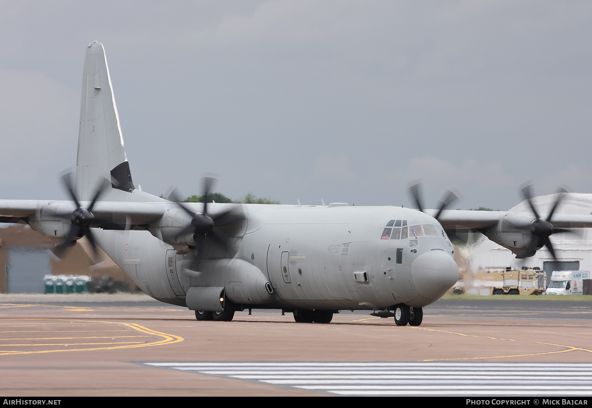 Aircraft Photo of MM62193 | Lockheed Martin C-130J-30 Hercules | Italy - Air Force | AirHistory.net #252380
