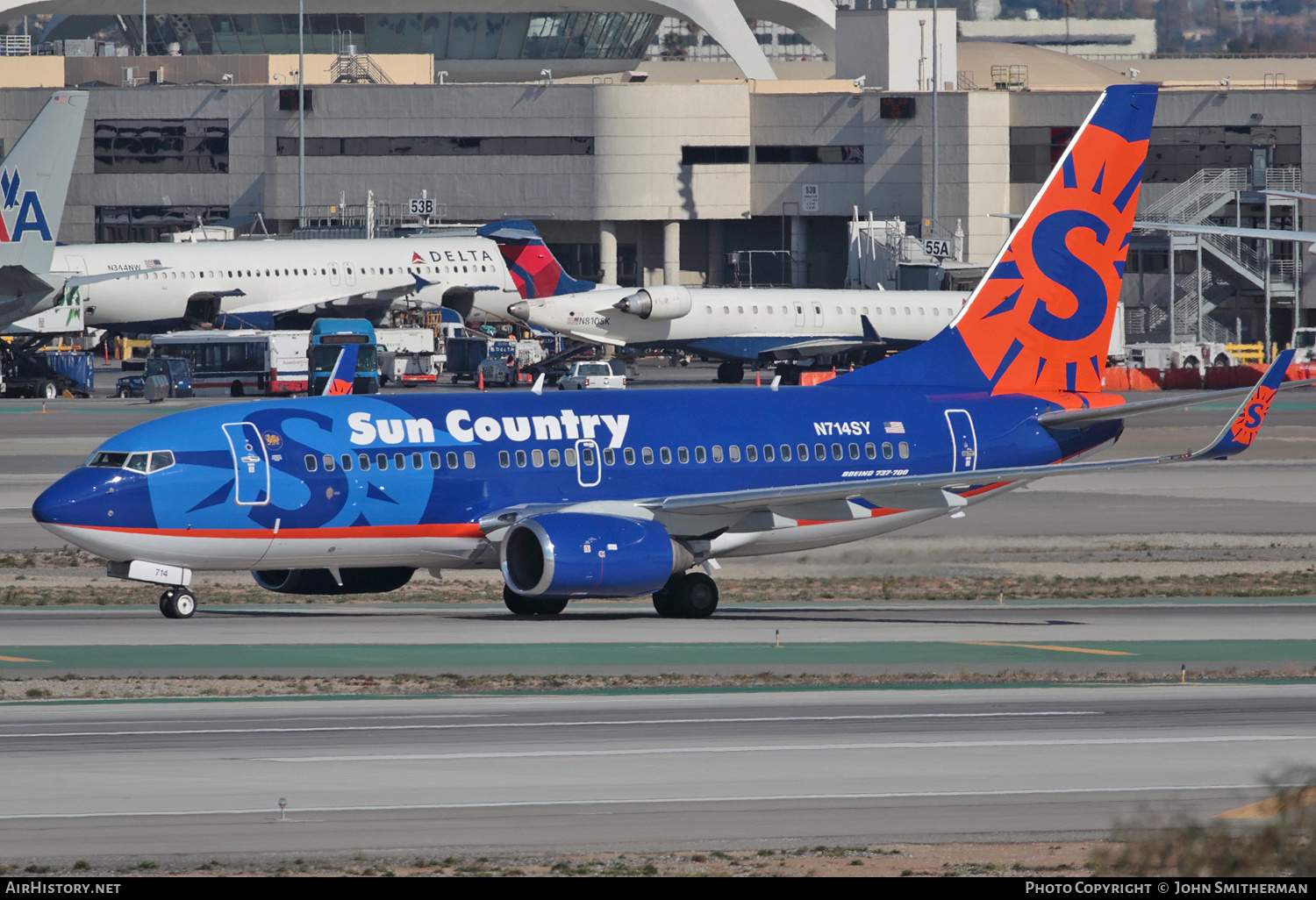 Aircraft Photo of N714SY | Boeing 737-752 | Sun Country Airlines | AirHistory.net #252446