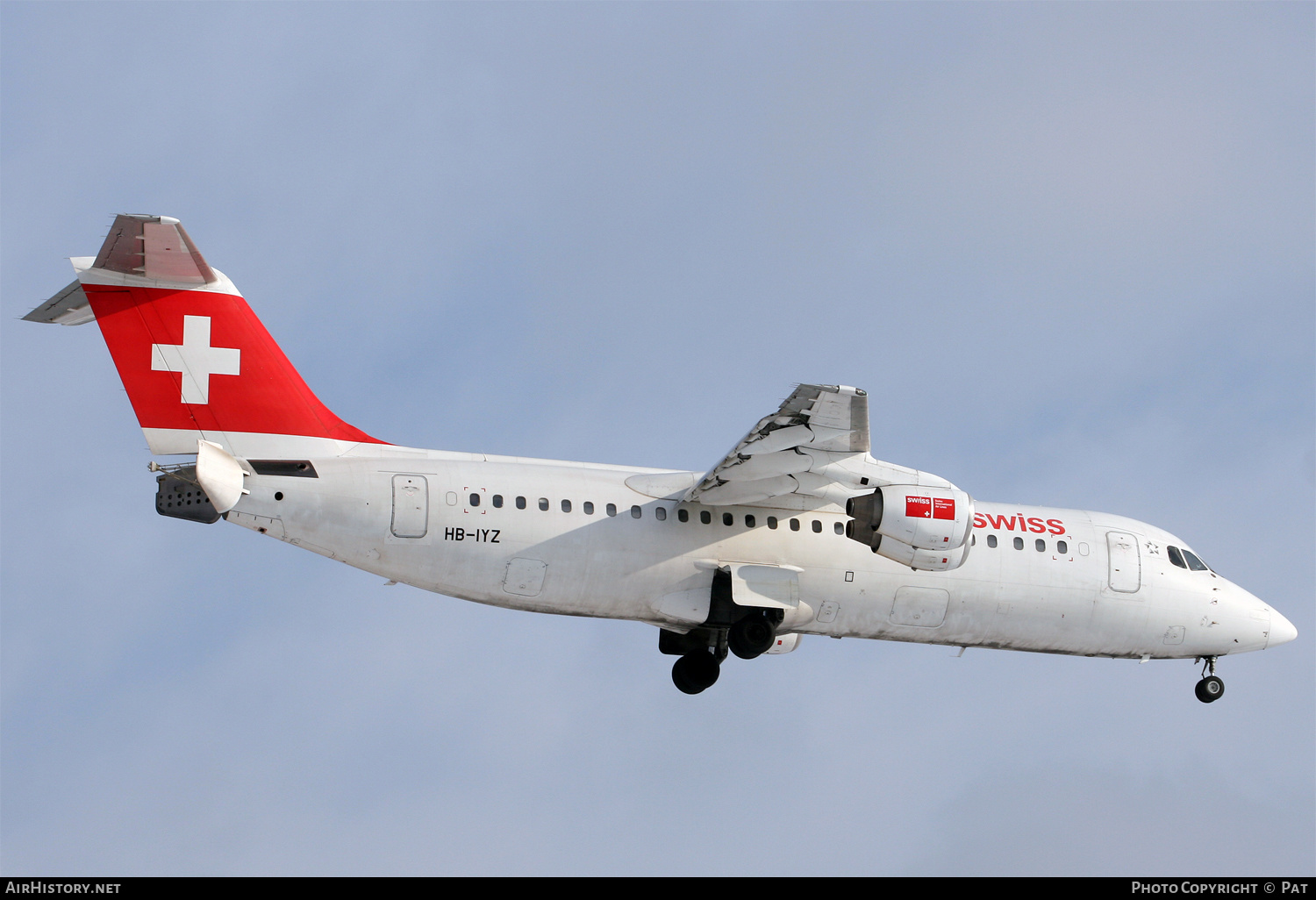 Aircraft Photo of HB-IYZ | British Aerospace Avro 146-RJ100 | Swiss International Air Lines | AirHistory.net #252452
