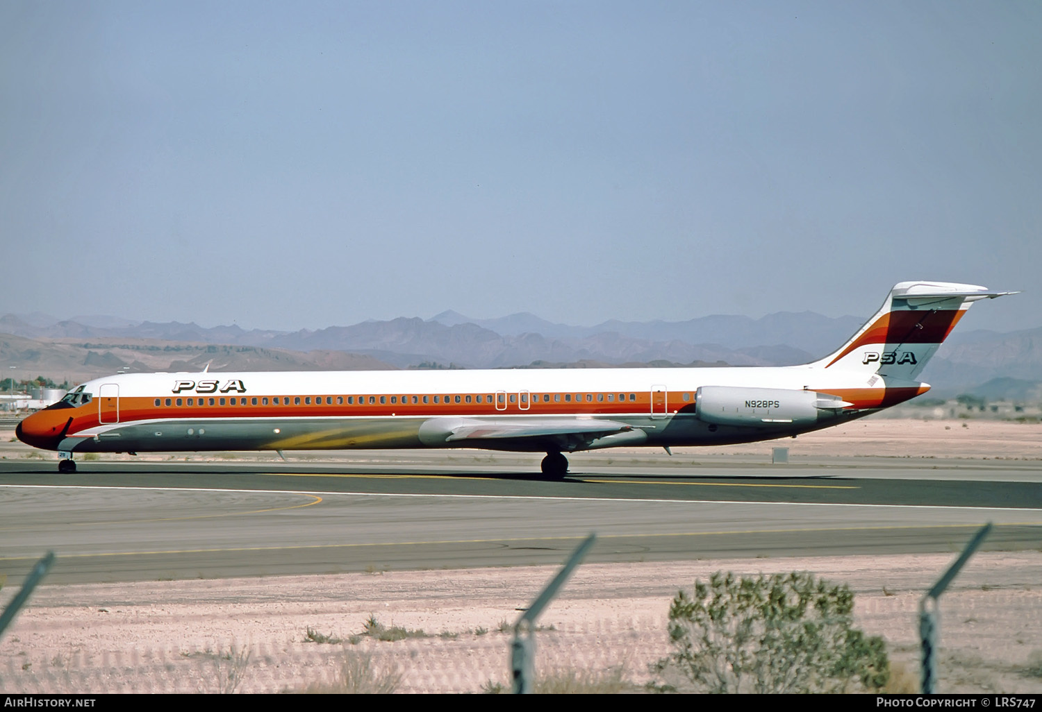 Aircraft Photo of N928PS | McDonnell Douglas MD-81 (DC-9-81) | PSA - Pacific Southwest Airlines | AirHistory.net #252512