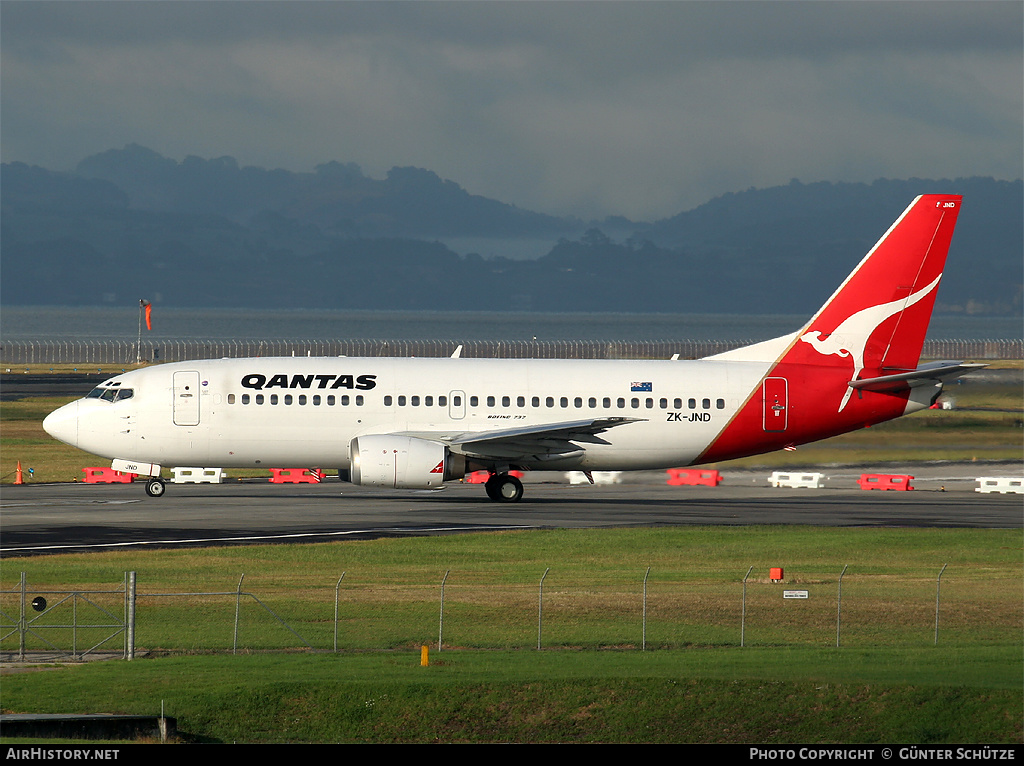 Aircraft Photo of ZK-JND | Boeing 737-376 | Qantas | AirHistory.net #252517