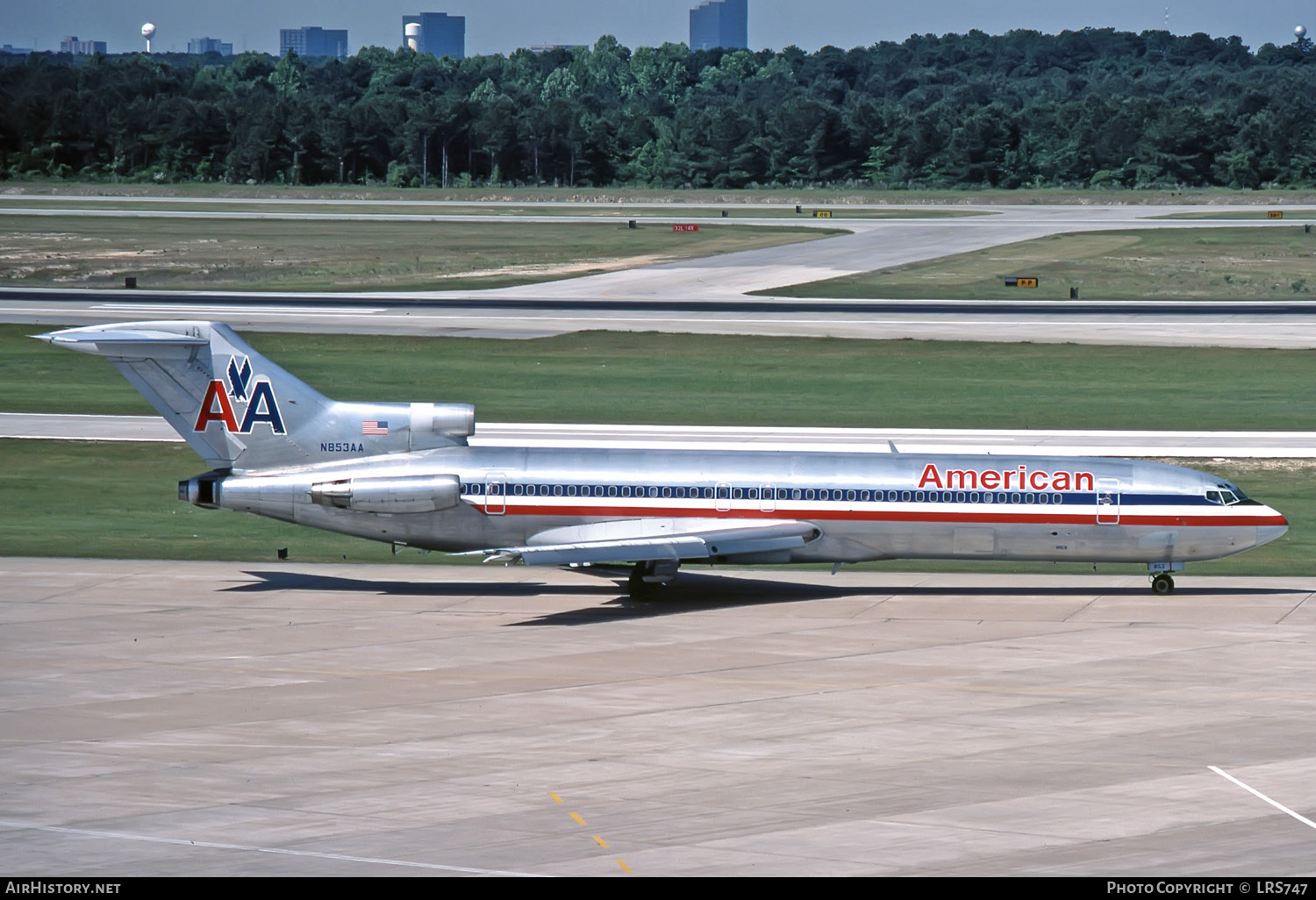 Aircraft Photo of N853AA | Boeing 727-223/Adv | American Airlines | AirHistory.net #252518