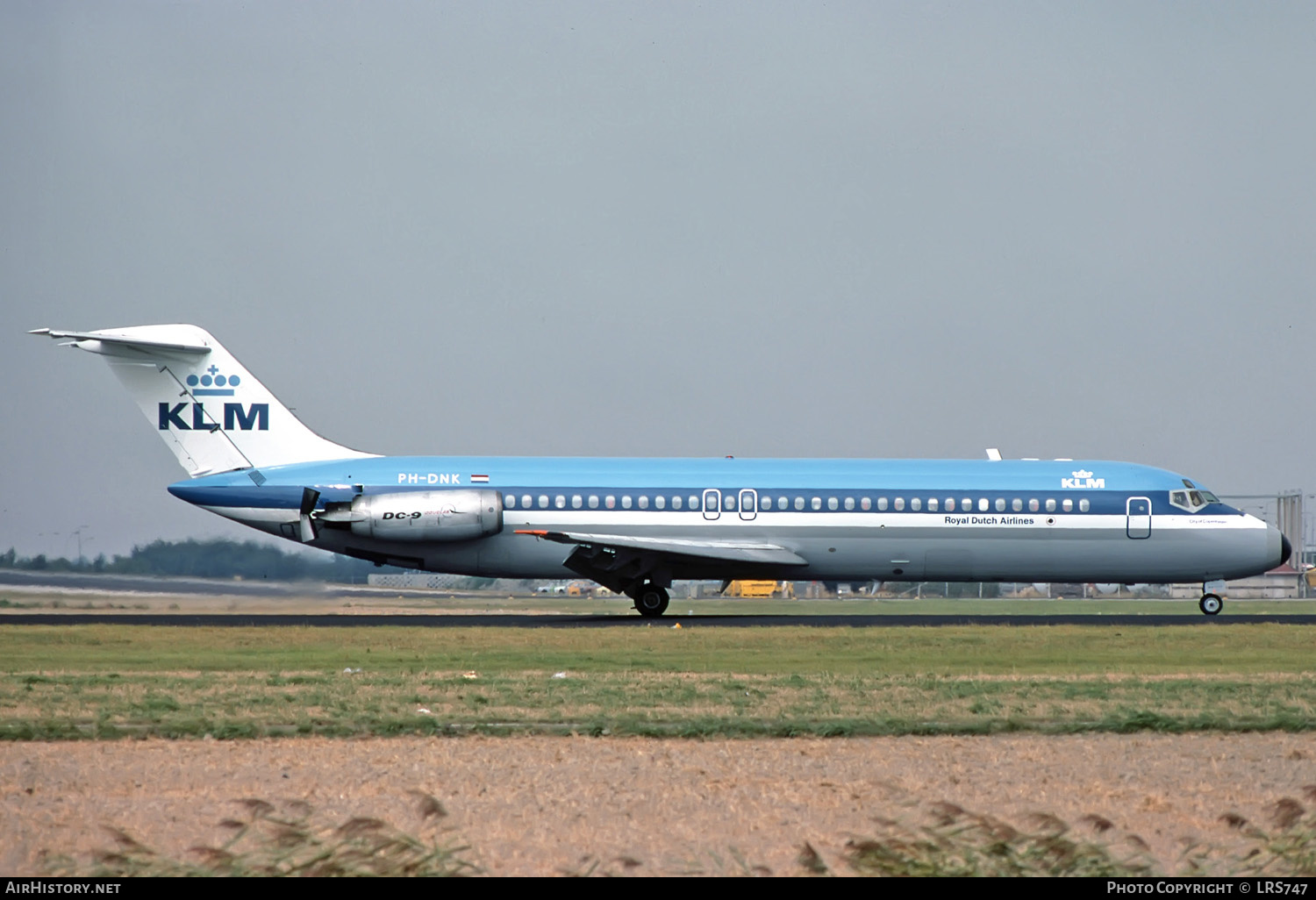 Aircraft Photo of PH-DNK | McDonnell Douglas DC-9-32 | KLM - Royal Dutch Airlines | AirHistory.net #252543