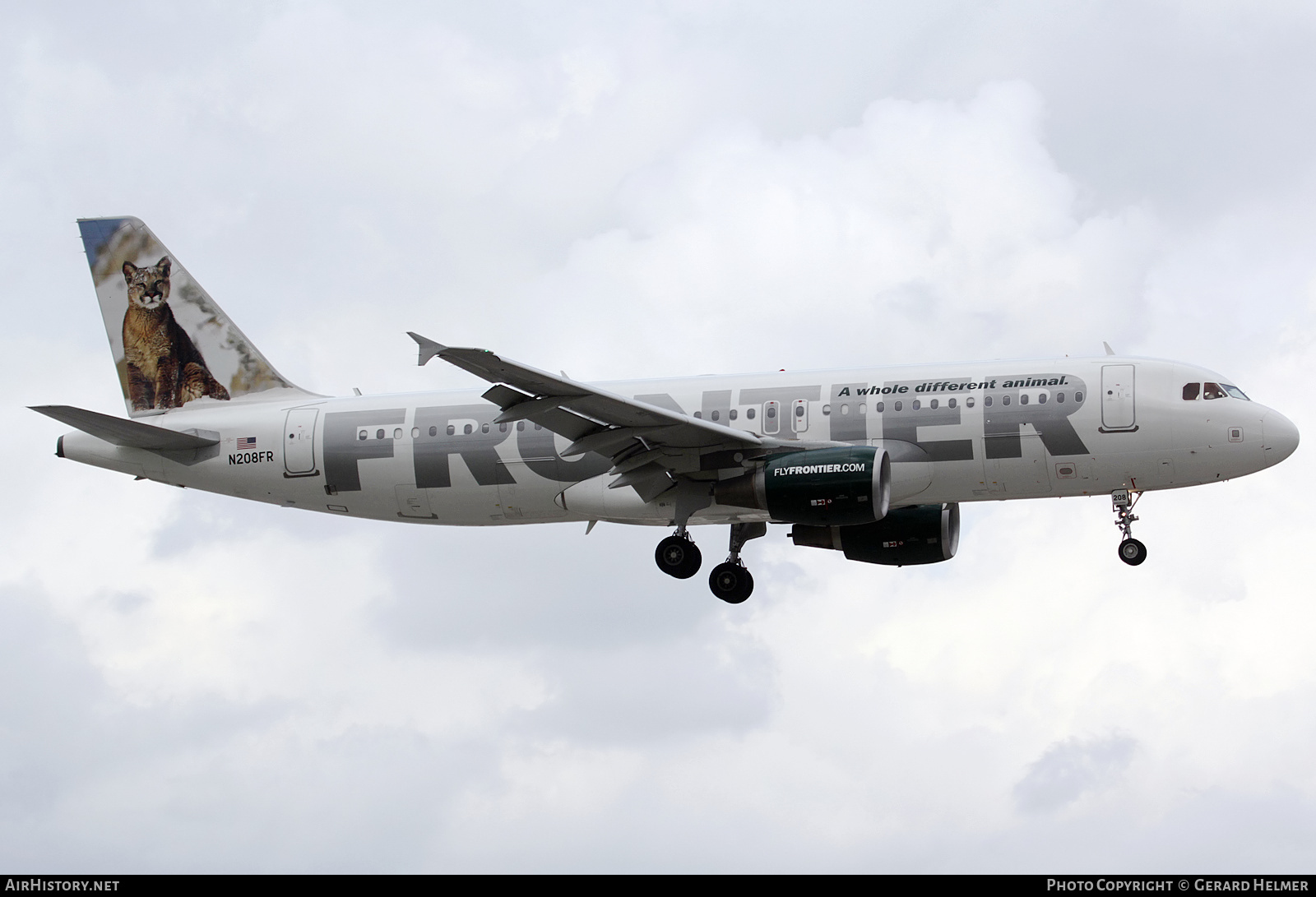 Aircraft Photo of N208FR | Airbus A320-214 | Frontier Airlines | AirHistory.net #252578