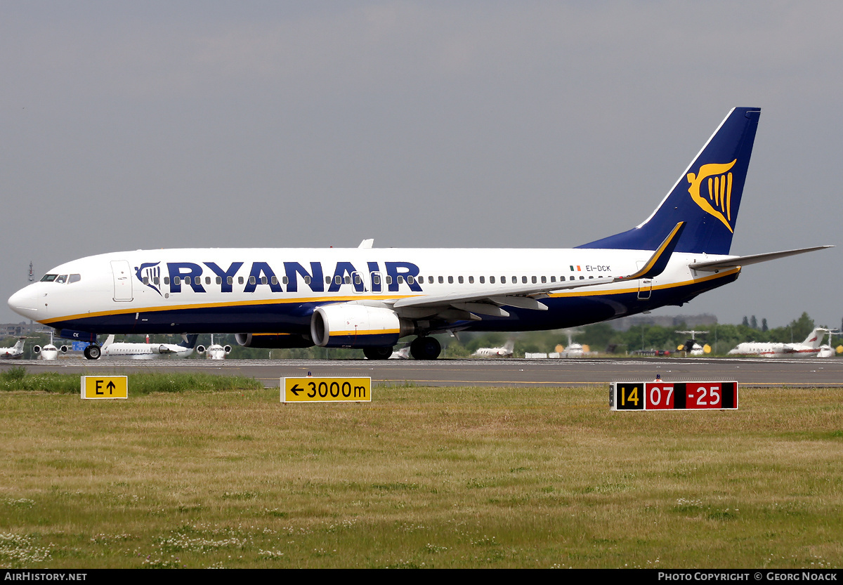 Aircraft Photo of EI-DCK | Boeing 737-8AS | Ryanair | AirHistory.net #252800