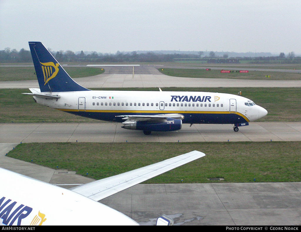 Aircraft Photo of EI-CNW | Boeing 737-230/Adv | Ryanair | AirHistory.net #252819