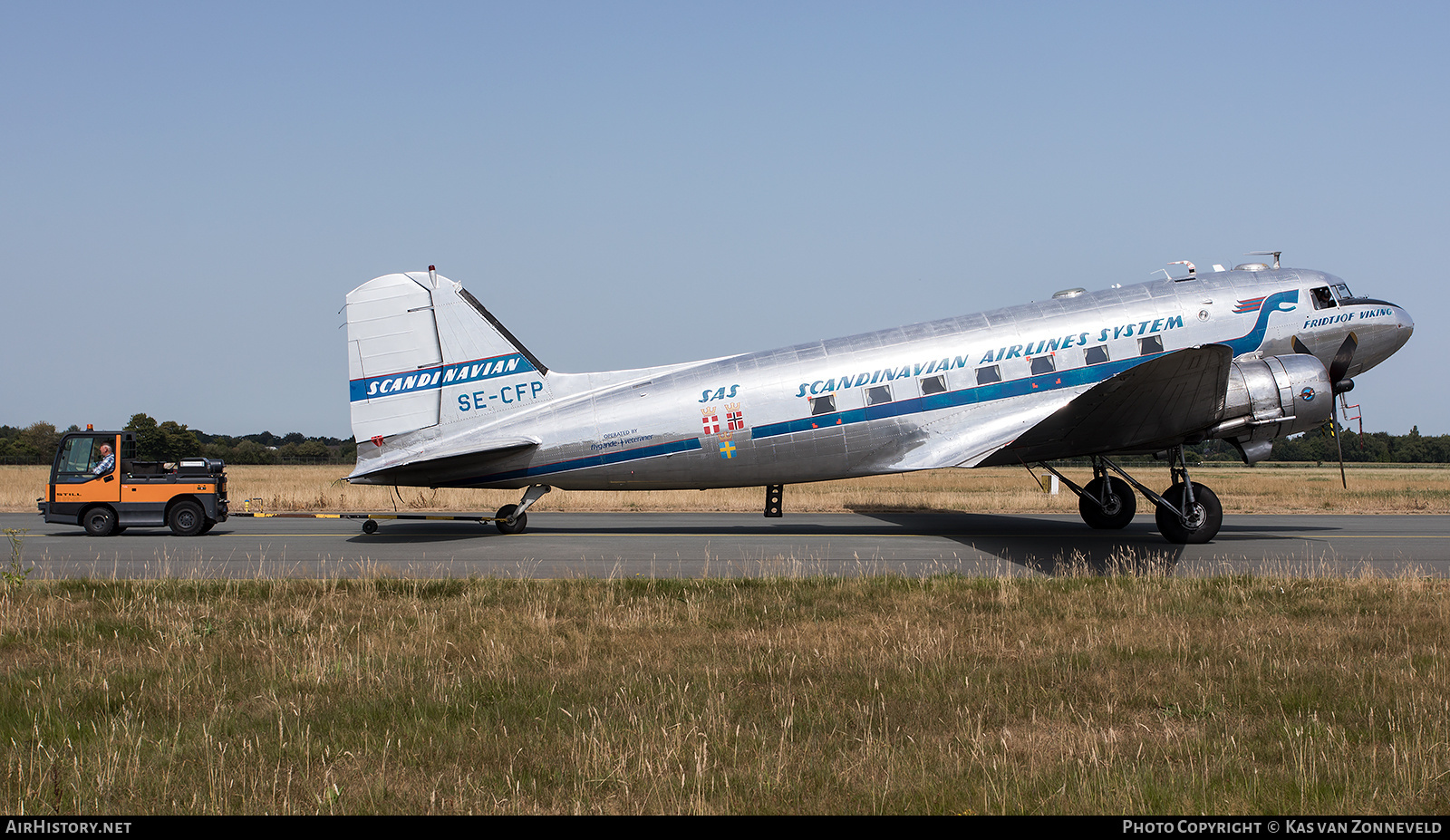 Aircraft Photo of SE-CFP | Douglas C-47A Skytrain | Flygande Veteraner | Scandinavian Airlines System - SAS | AirHistory.net #252836