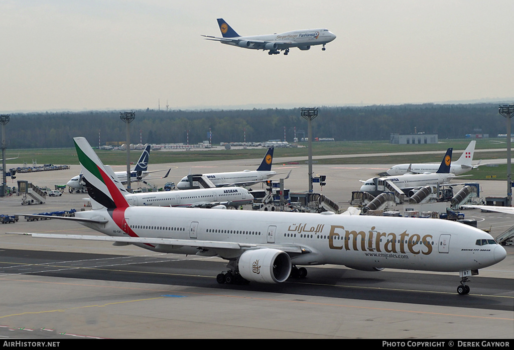 Aircraft Photo of A6-EBT | Boeing 777-31H/ER | Emirates | AirHistory.net #252963