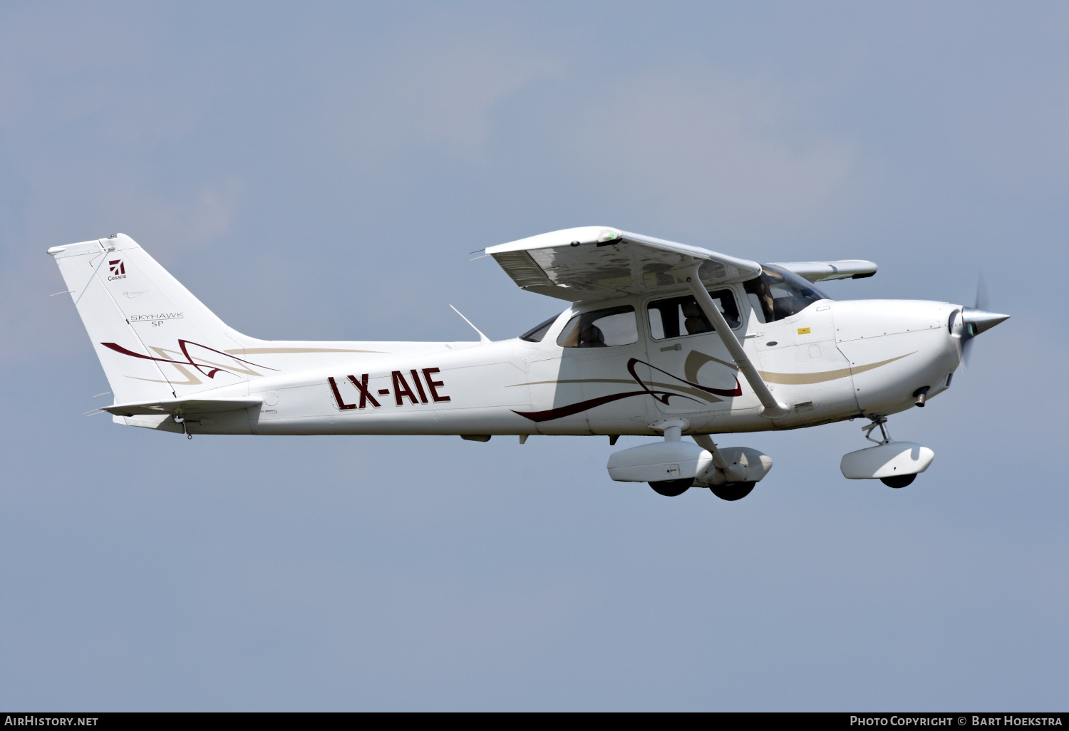 Aircraft Photo of LX-AIE | Cessna 172S Skyhawk SP | AirHistory.net #253009