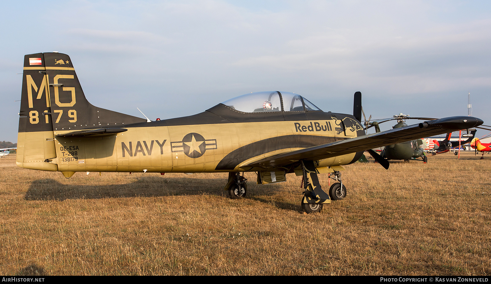 Aircraft Photo of OE-ESA / 138179 | North American T-28B Trojan | Red Bull | USA - Navy | AirHistory.net #253129