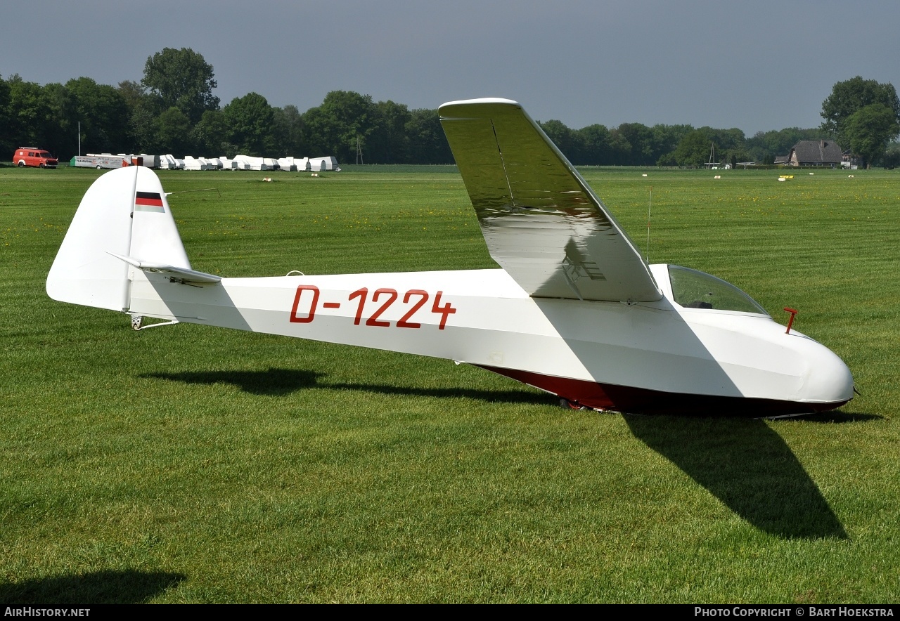Aircraft Photo of D-1224 | Scheibe L-Spatz | AirHistory.net #253132