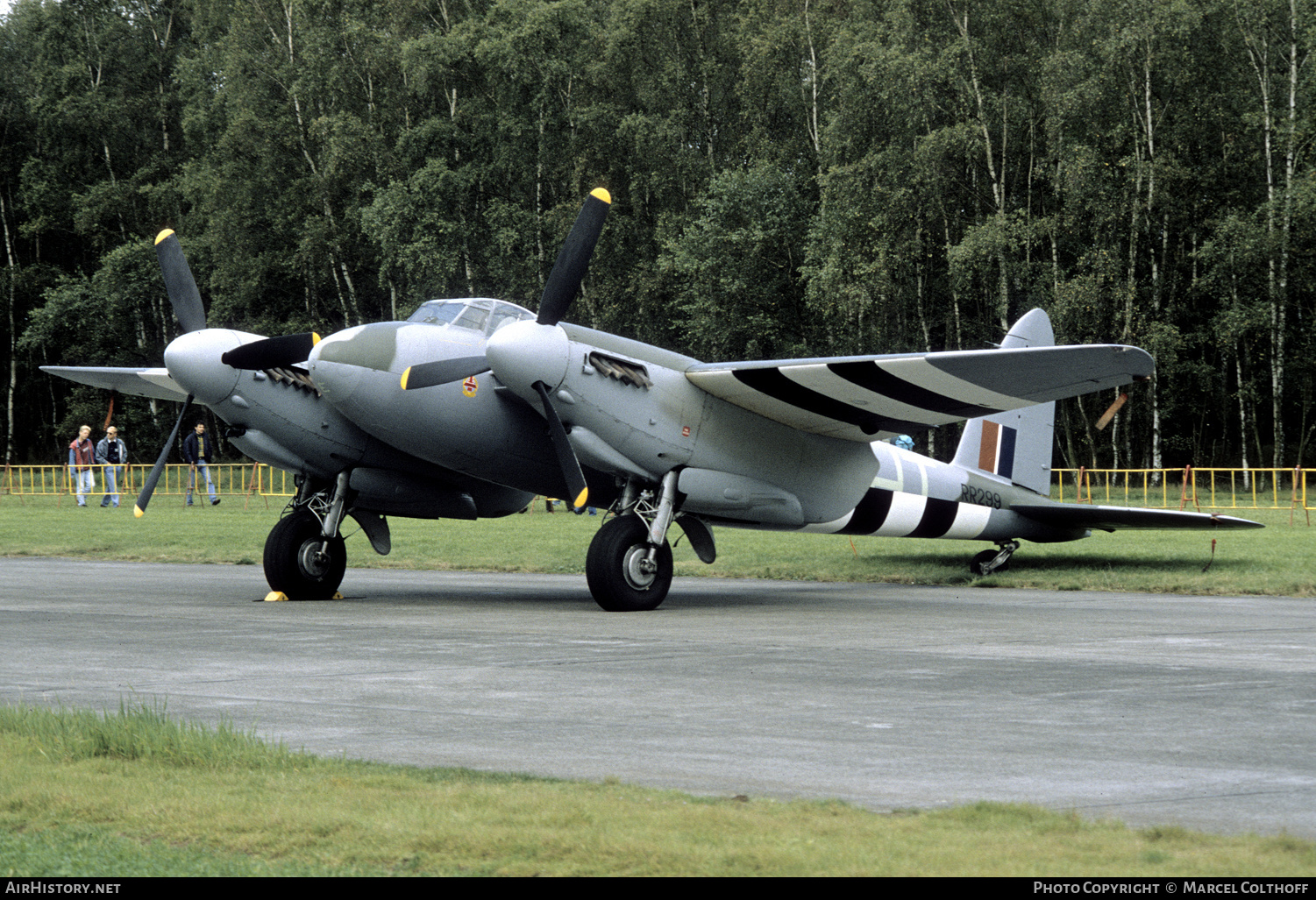 Aircraft Photo of G-ASKH / RR299 | De Havilland D.H. 98 Mosquito T3 | British Aerospace | UK - Air Force | AirHistory.net #253166