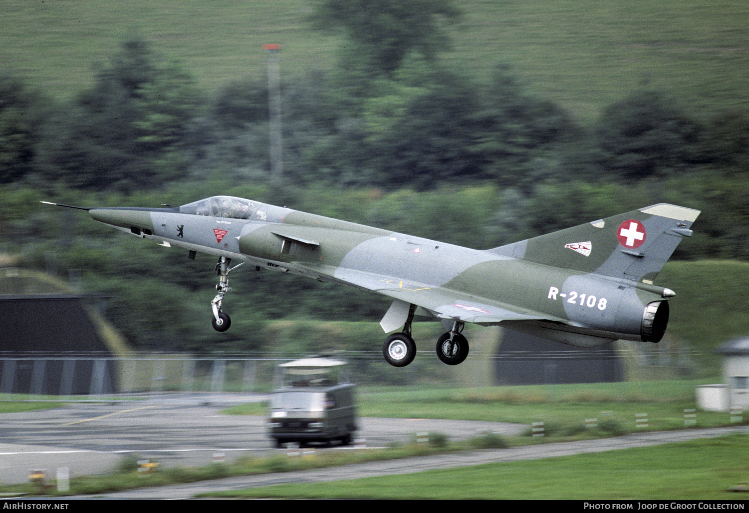 Aircraft Photo of R-2108 | Dassault Mirage IIIRS | Switzerland - Air Force | AirHistory.net #253208