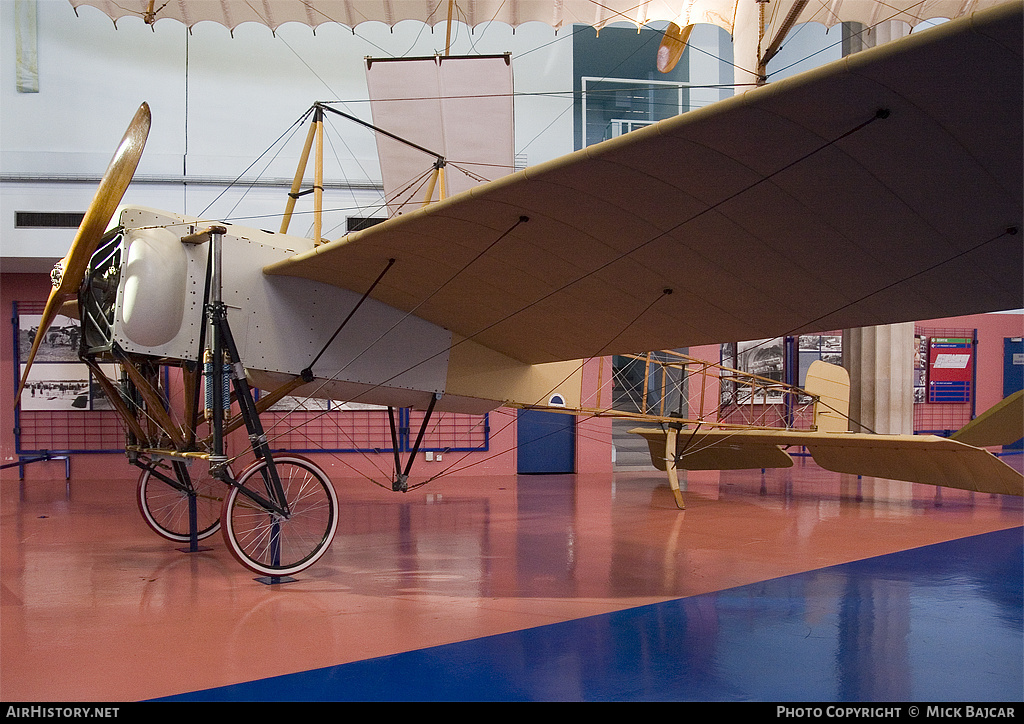 Aircraft Photo of No Reg | Blériot XI-2 | AirHistory.net #253229