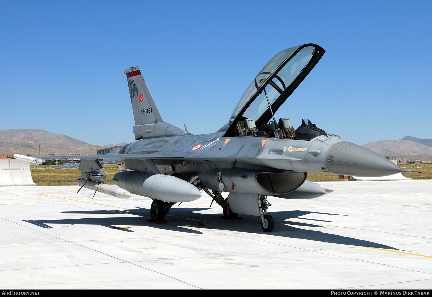 Aircraft Photo of 93-0694 | Lockheed Martin F-16DJ Fighting Falcon | Turkey - Air Force | AirHistory.net #253282