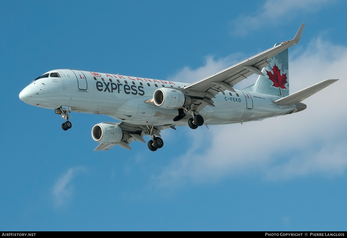 Aircraft Photo of C-FEKD | Embraer 175LR (ERJ-170-200LR) | Air Canada Express | AirHistory.net #253348