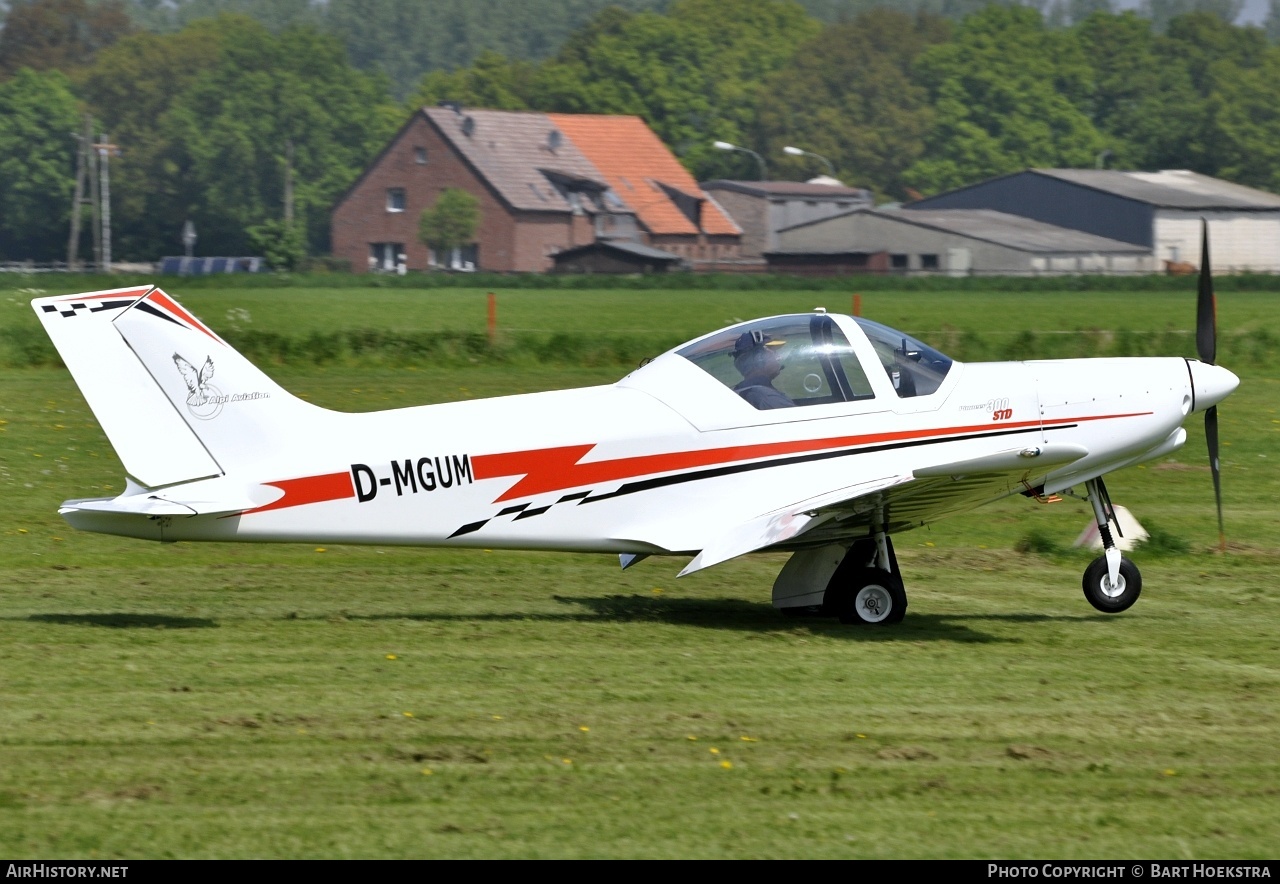 Aircraft Photo of D-MGUM | Alpi Pioneer 300STD | AirHistory.net #253386