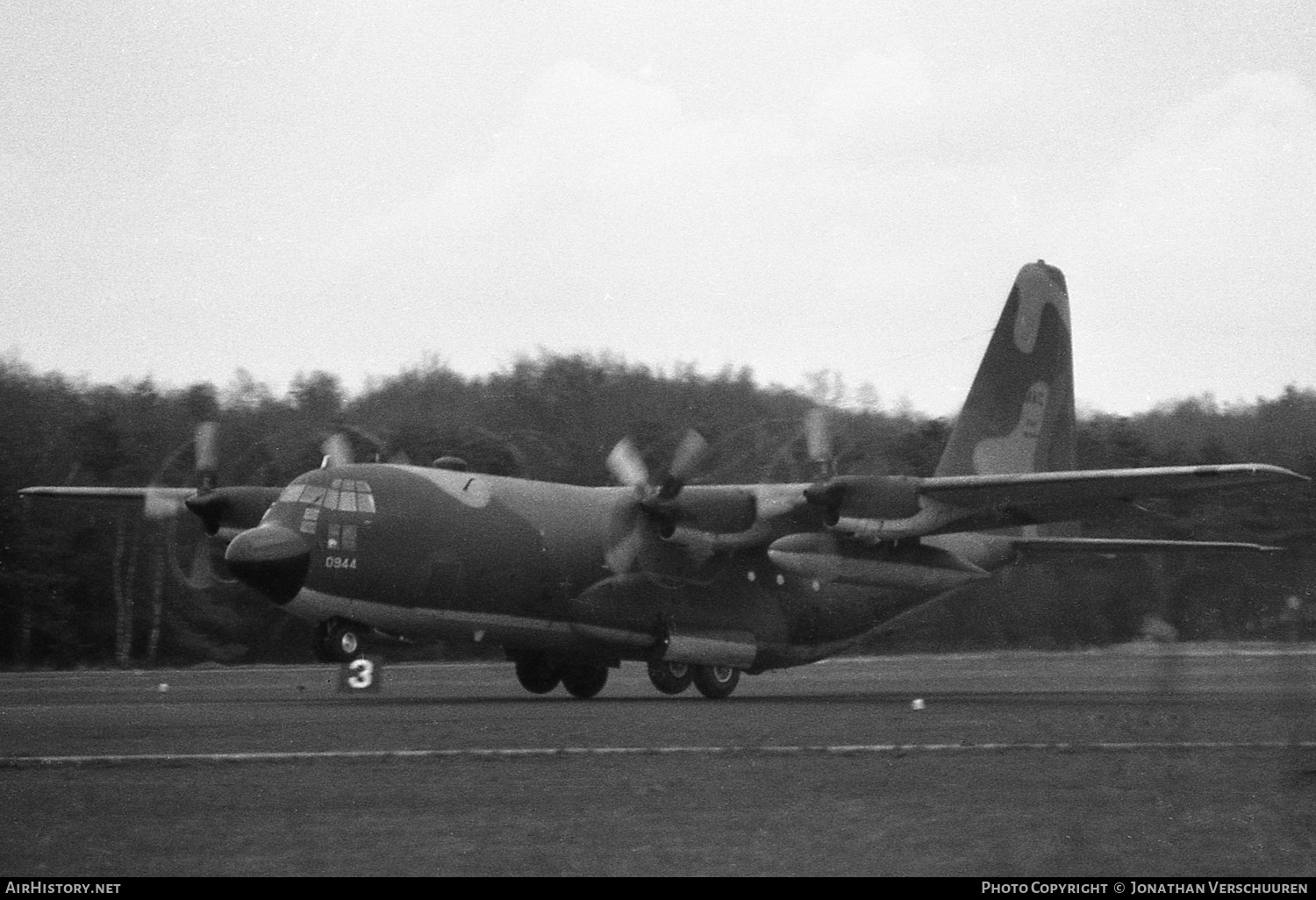 Aircraft Photo of 68-10944 / 10944 | Lockheed C-130E Hercules (L-382) | USA - Air Force | AirHistory.net #253437