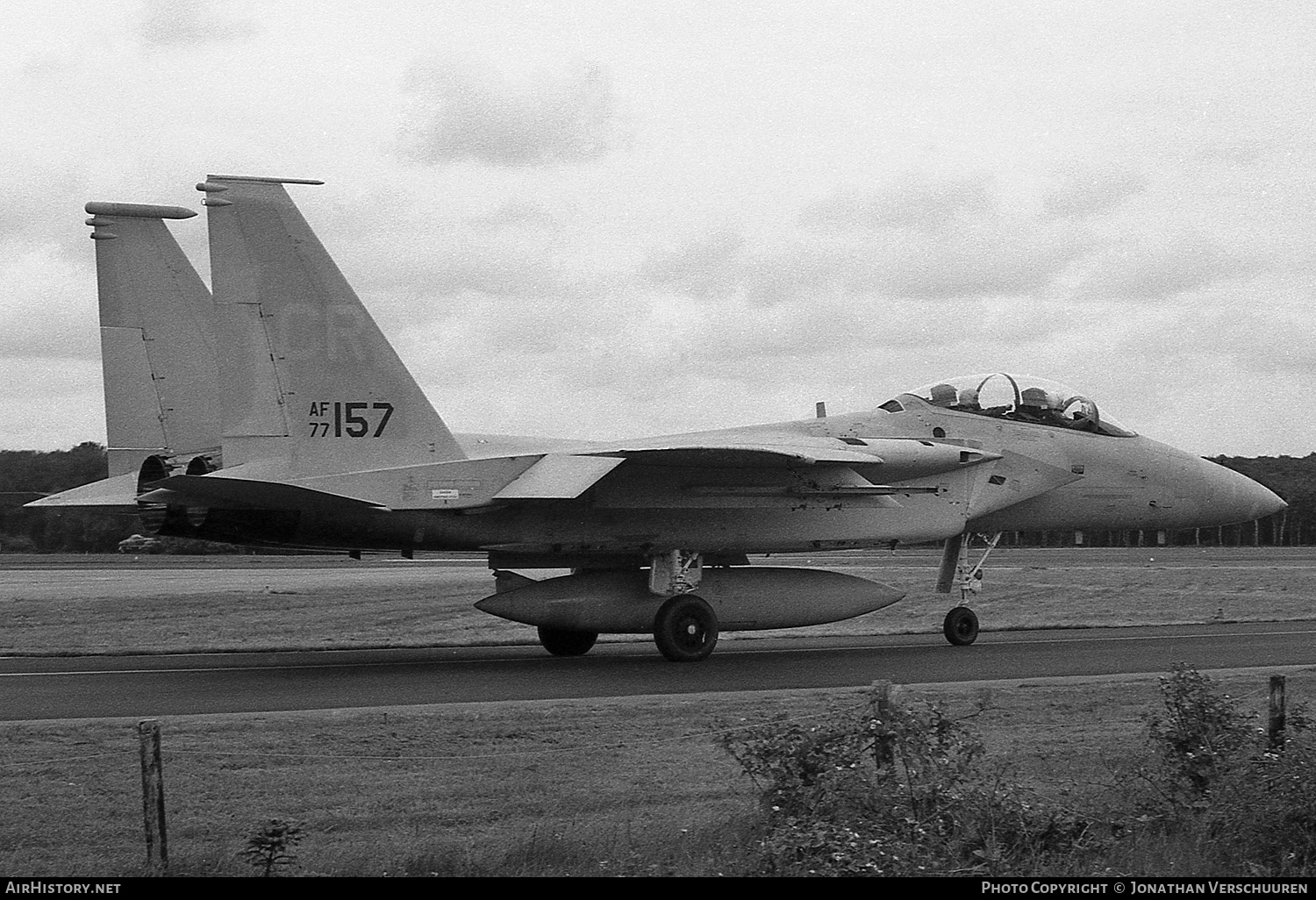 Aircraft Photo of 77-0157 / AF77-0157 | McDonnell Douglas F-15B Eagle | USA - Air Force | AirHistory.net #253443