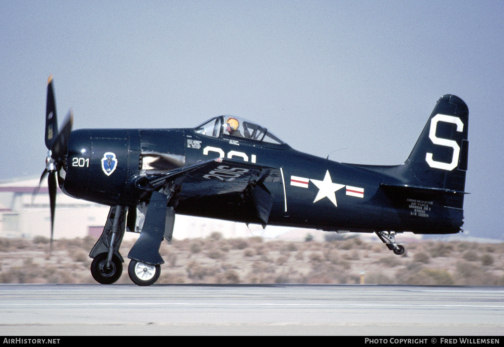Aircraft Photo of N7825C / 122674 | Grumman F8F-2P Bearcat | Commemorative Air Force | USA - Navy | AirHistory.net #253512