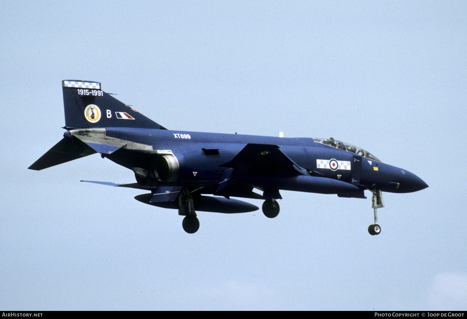 Aircraft Photo of XT899 | McDonnell Douglas F-4M Phantom FGR2 | UK - Air Force | AirHistory.net #253530