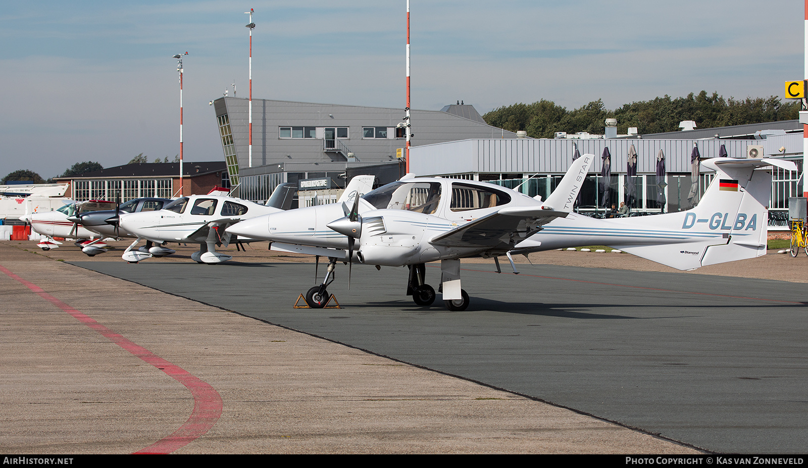 Aircraft Photo of D-GLBA | Diamond DA42 Twin Star | AirHistory.net #253695