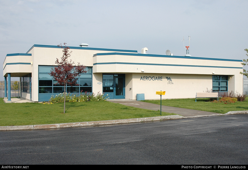 Airport photo of Alma (CYTF / YTF) in Quebec, Canada | AirHistory.net #253782