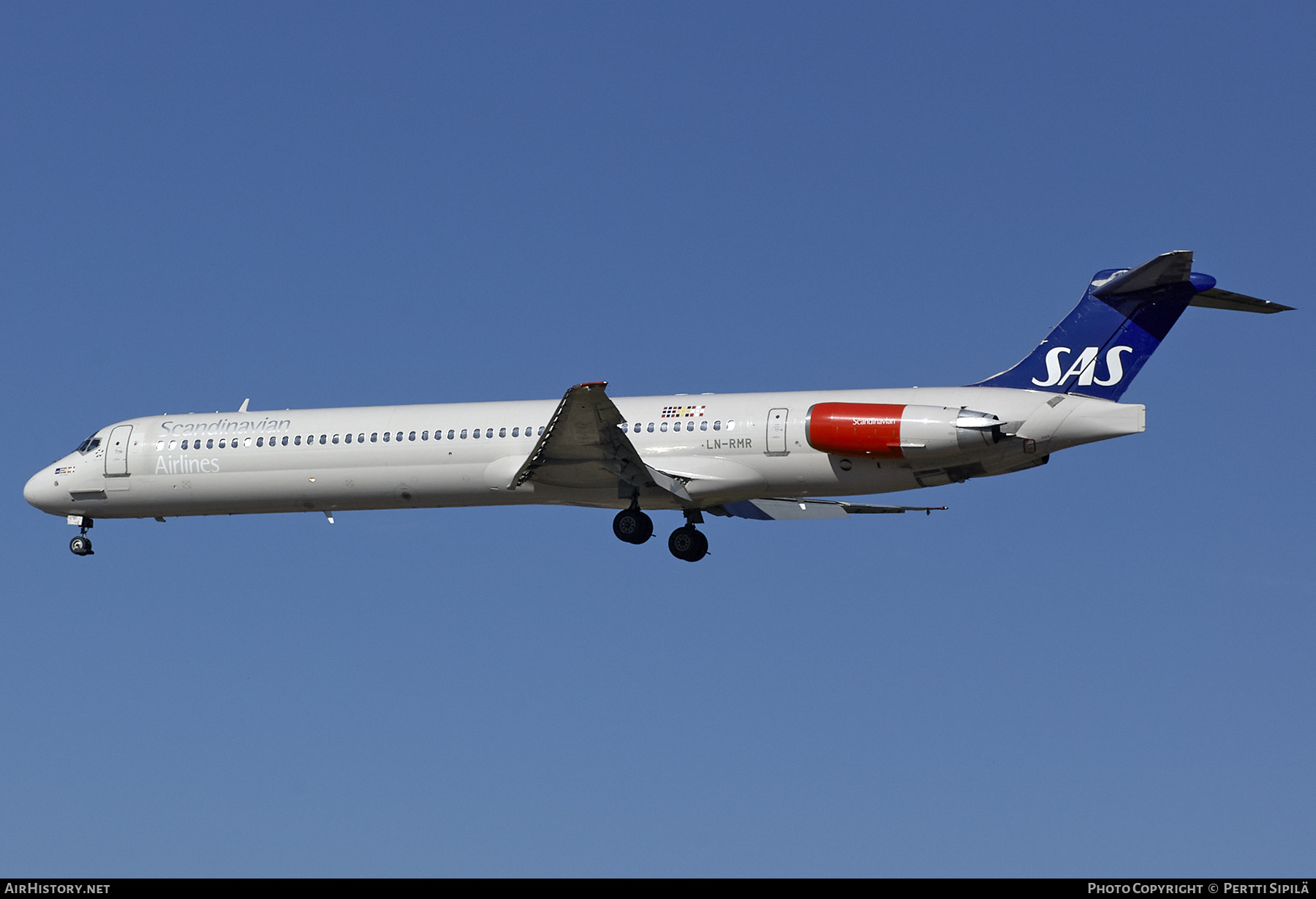 Aircraft Photo of LN-RMR | McDonnell Douglas MD-82 (DC-9-82) | Scandinavian Airlines - SAS | AirHistory.net #253791