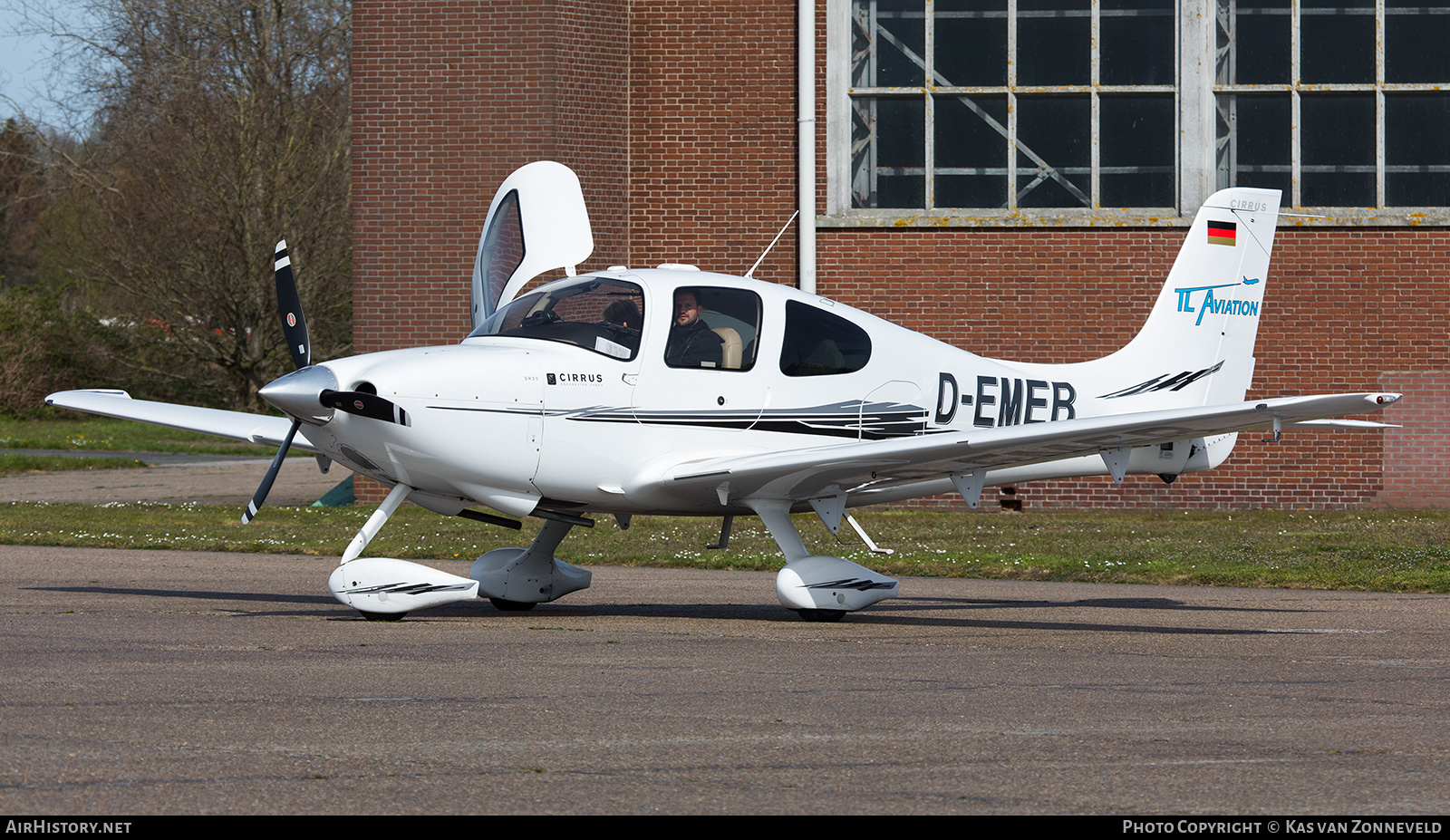 Aircraft Photo of D-EMEB | Cirrus SR-20 G3 | TL Aviation | AirHistory.net #253857