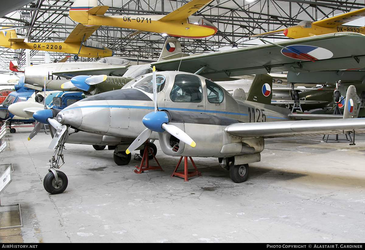Aircraft Photo of 1125 | Let L-200D Morava | Czechoslovakia - Air Force | AirHistory.net #253888