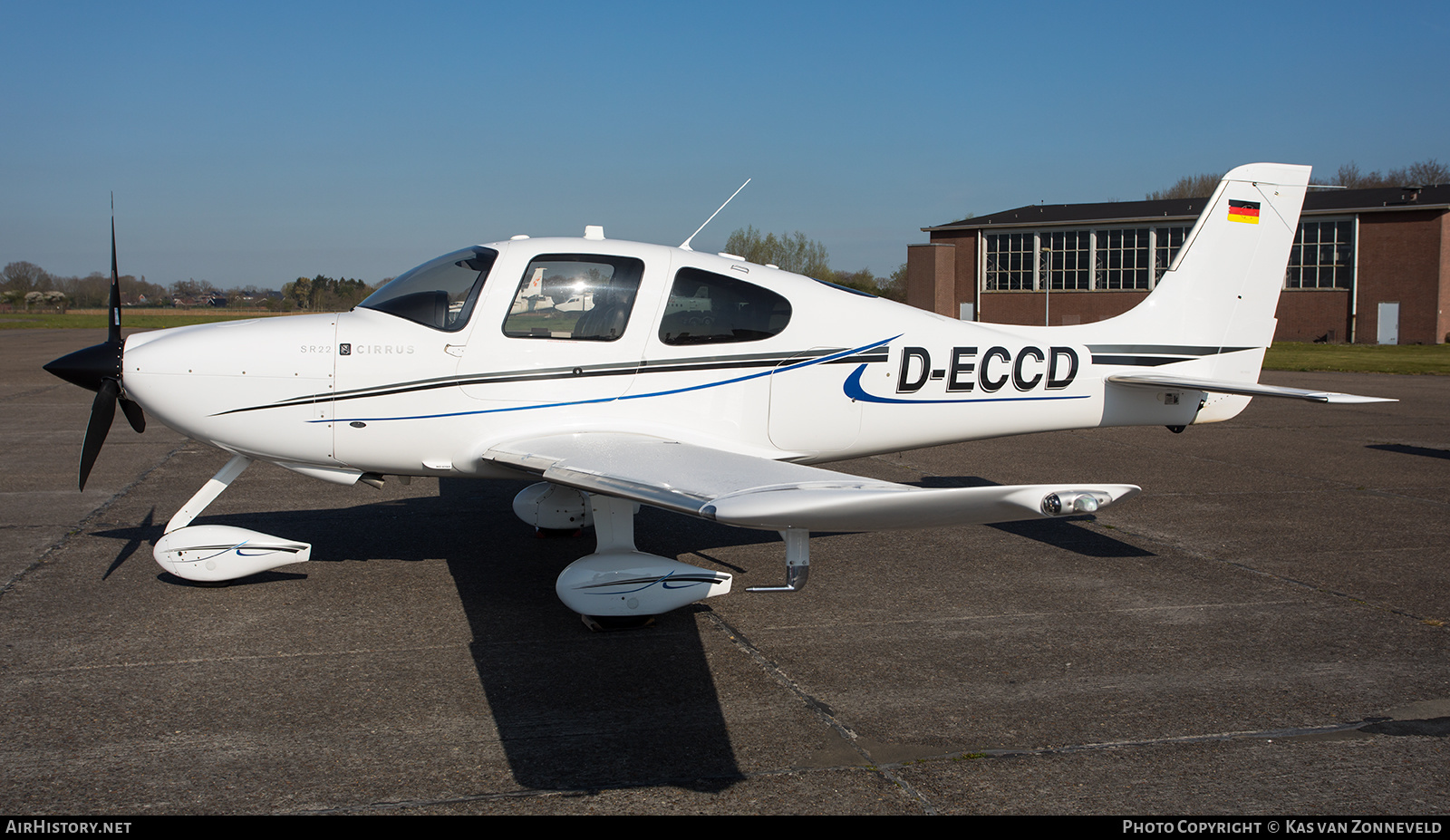 Aircraft Photo of D-ECCD | Cirrus SR-22 G3 | AirHistory.net #253913