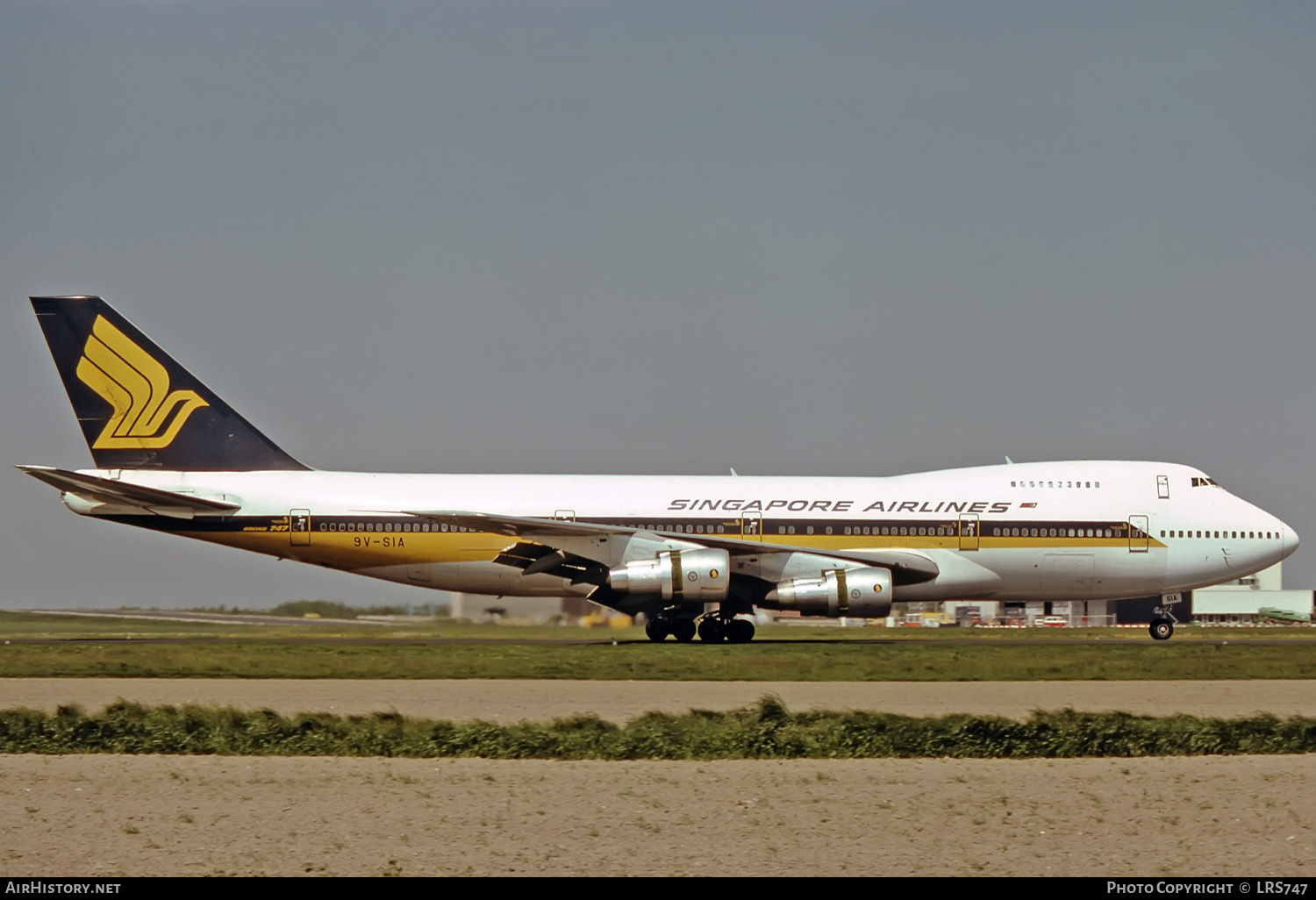 Aircraft Photo of 9V-SIA | Boeing 747-212B | Singapore Airlines | AirHistory.net #253950