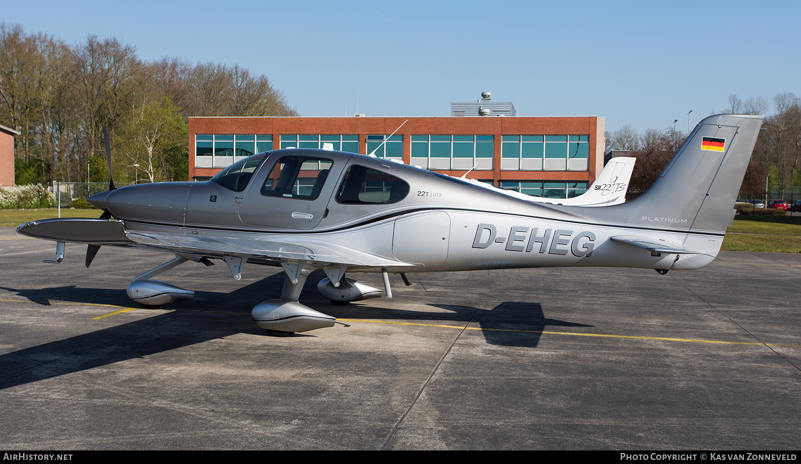 Aircraft Photo of D-EHEG | Cirrus SR-22T G6-GTS Platinum | AirHistory.net #253997