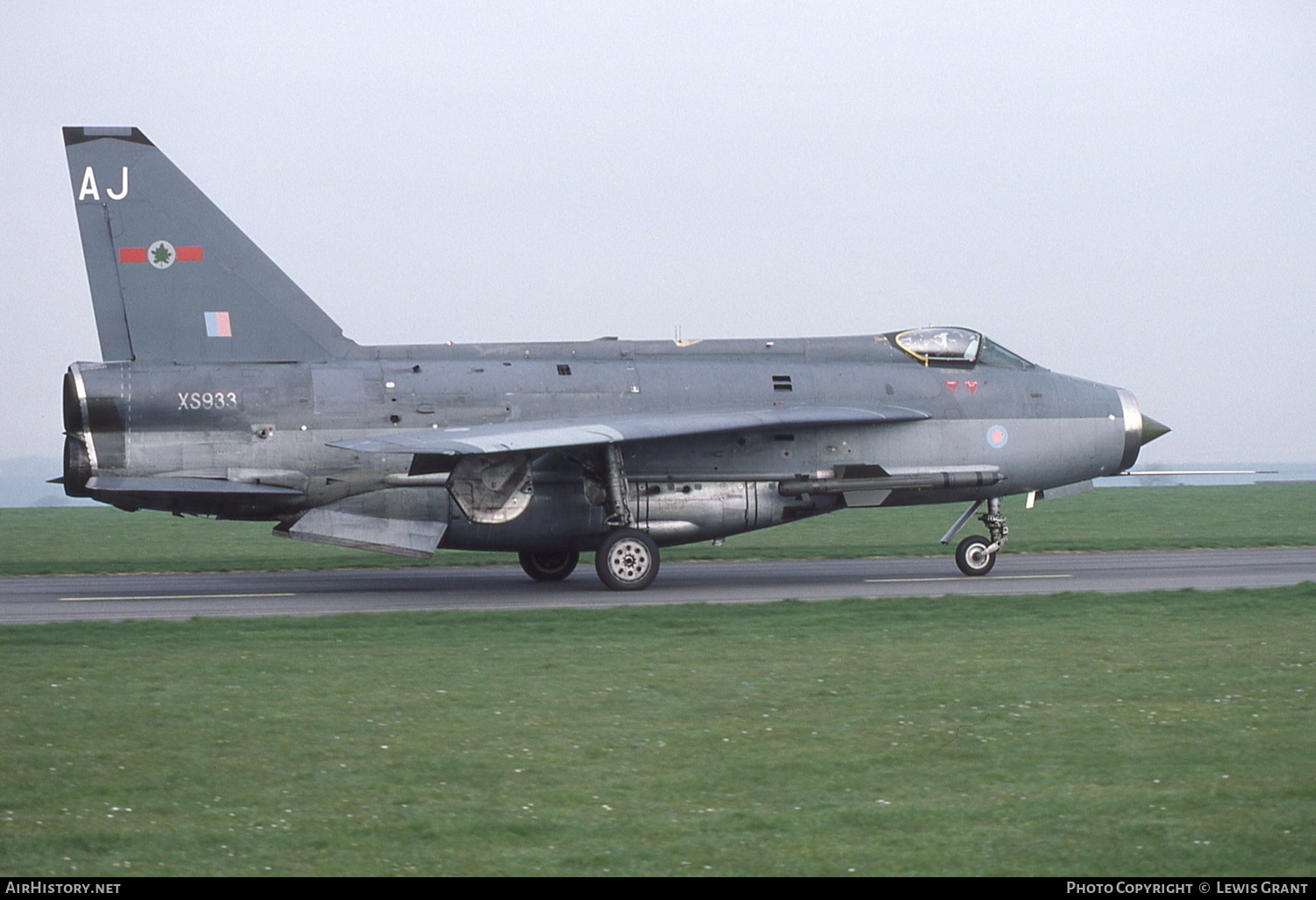 Aircraft Photo of XS933 | English Electric Lightning F6 | UK - Air Force | AirHistory.net #254070
