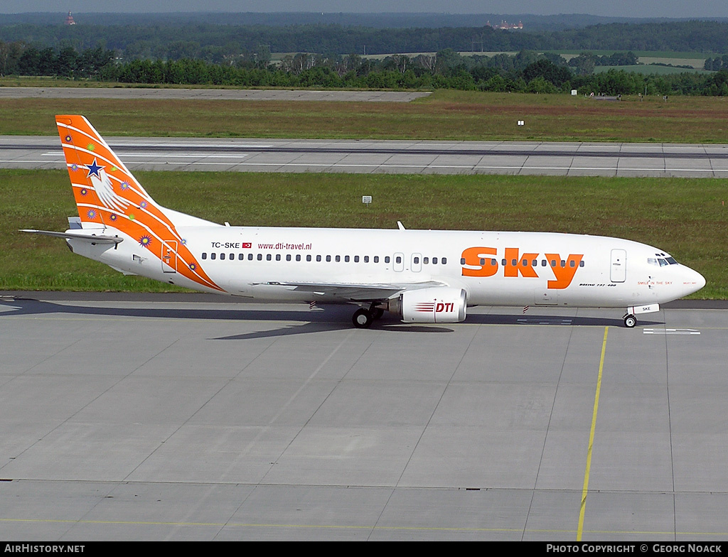 Aircraft Photo of TC-SKE | Boeing 737-4Q8 | Sky Airlines | AirHistory.net #254163