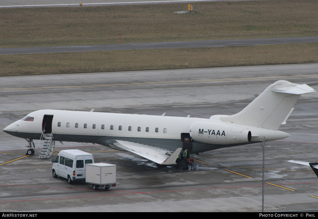 Aircraft Photo of M-YAAA | Bombardier Global Express (BD-700-1A10) | AirHistory.net #254172