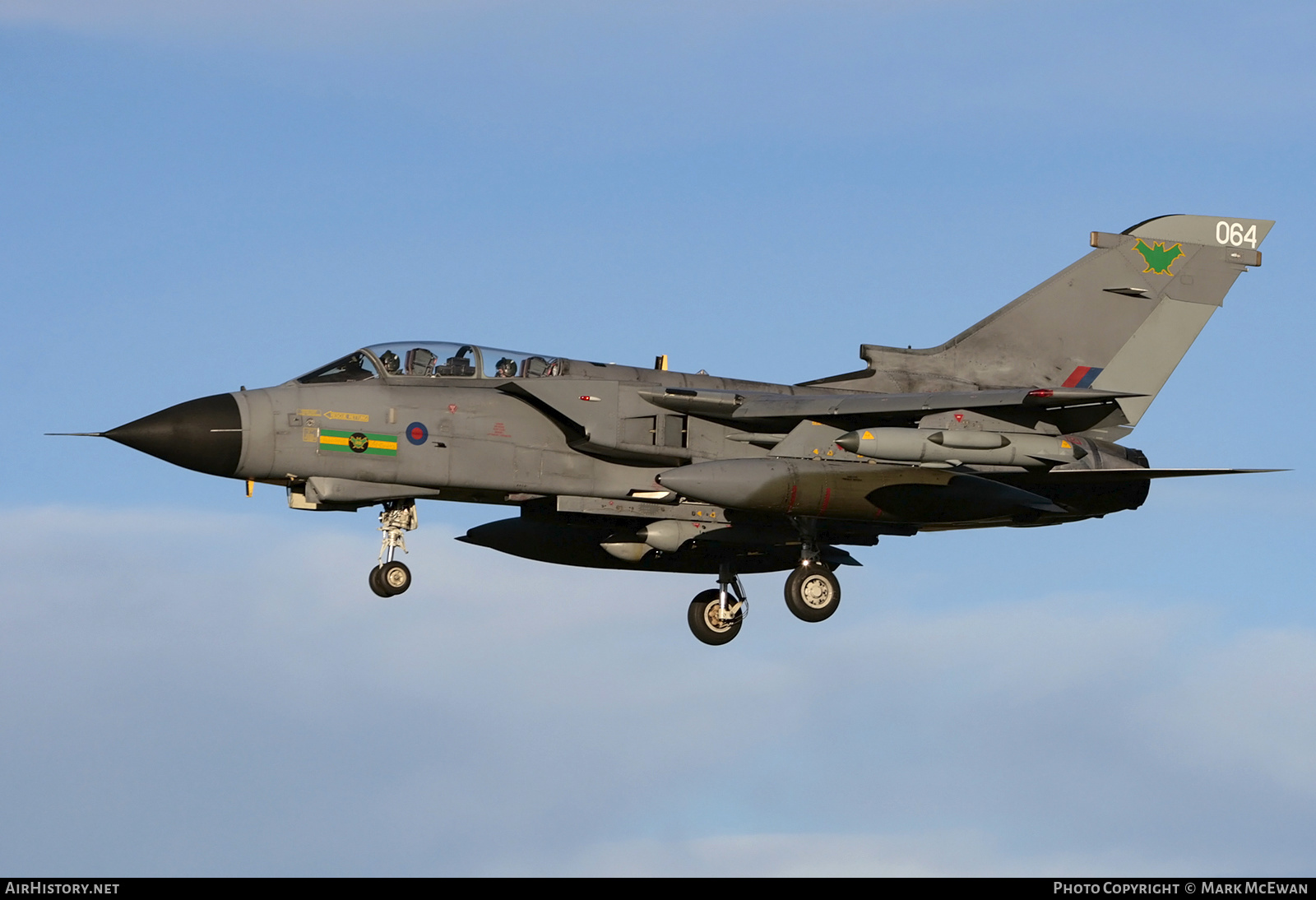 Aircraft Photo of ZA598 | Panavia Tornado GR4 | UK - Air Force | AirHistory.net #254205