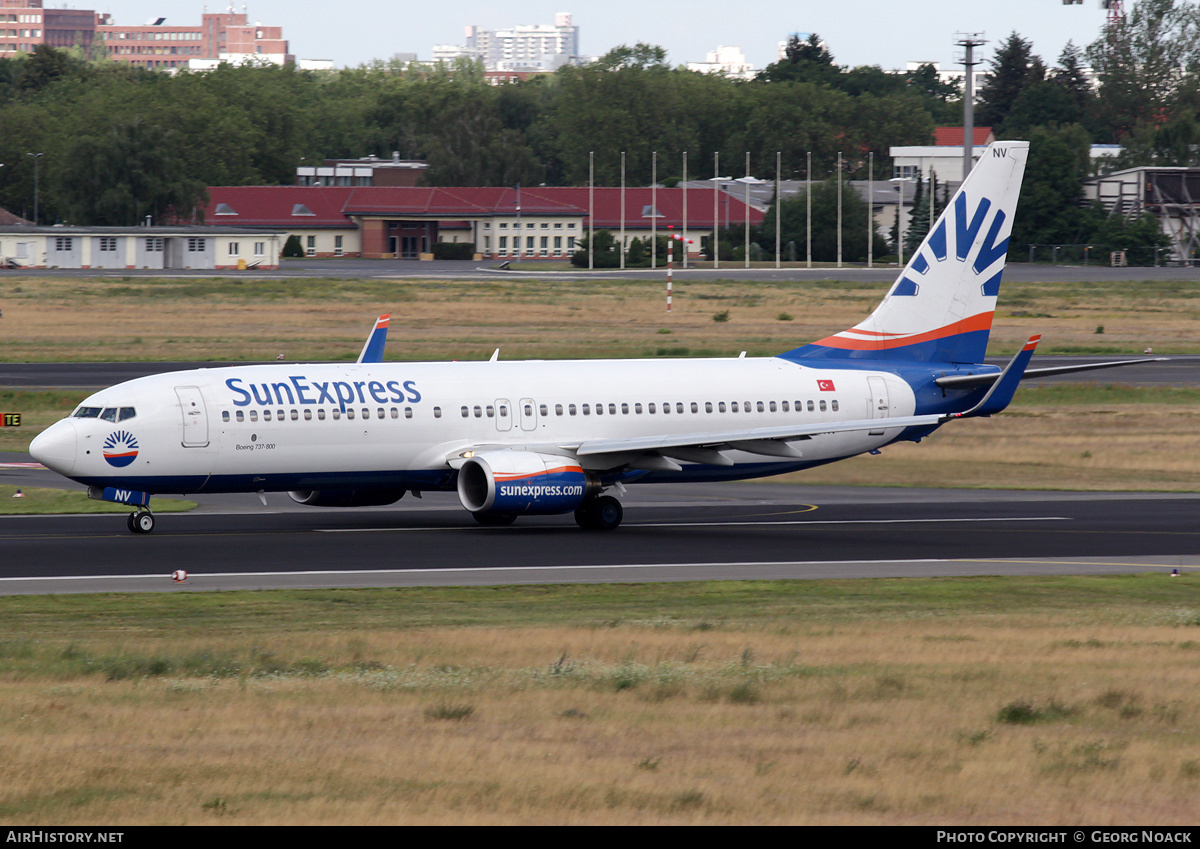 Aircraft Photo of TC-SNV | Boeing 737-86J | SunExpress | AirHistory.net #254222
