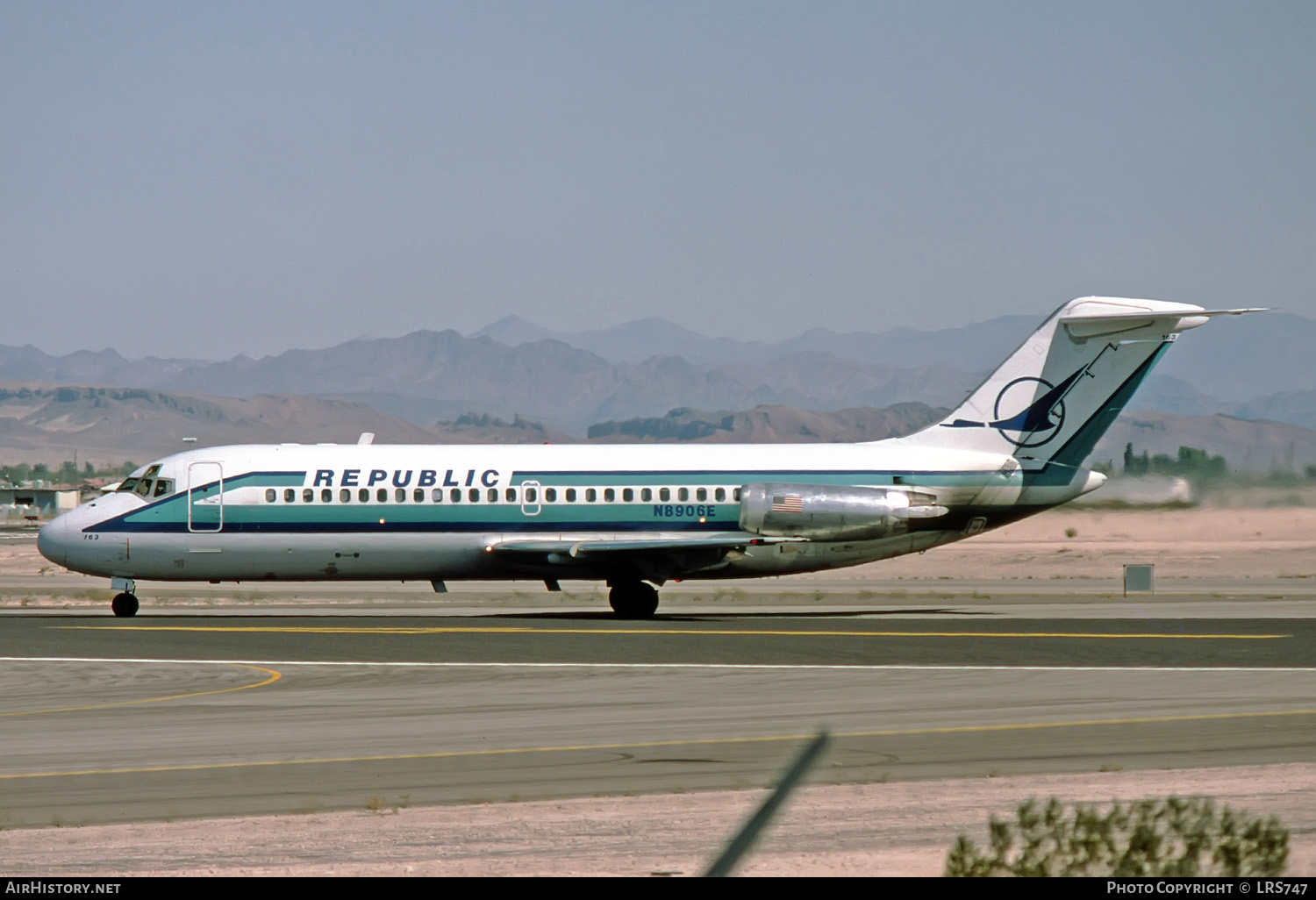 Aircraft Photo of N8906E | Douglas DC-9-14 | Republic Airlines | AirHistory.net #254317