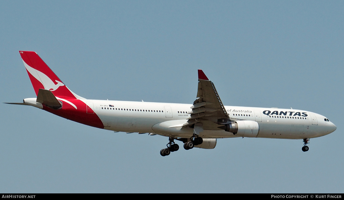 Aircraft Photo of VH-QPA | Airbus A330-303 | Qantas | AirHistory.net #254337